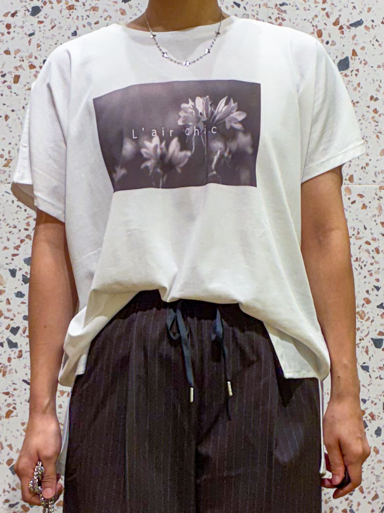 さくらさんの「OPAQUE.CLIP｜フォトプリントTシャツ【洗濯機OK】」を使ったコーディネート