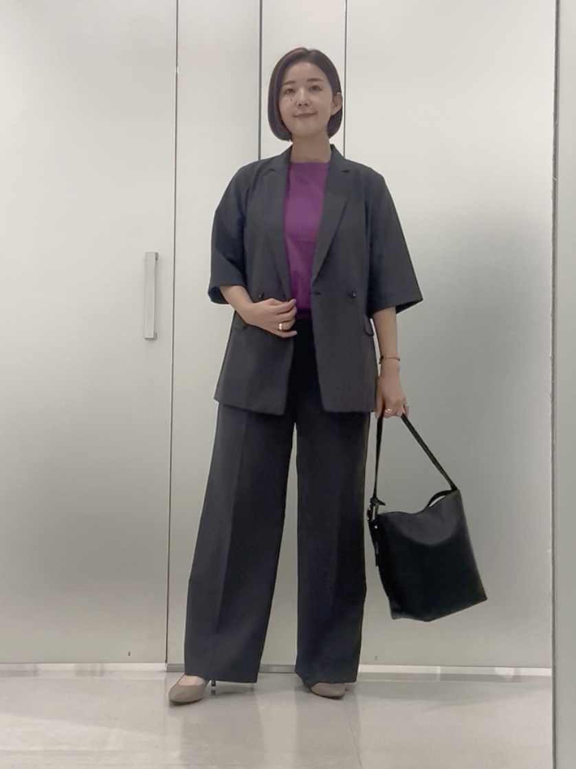 まどかさんの「UNTITLED｜【秋の通勤羽織/セットアップ可/UVカット】エアリークール半袖ジャケット」を使ったコーディネート