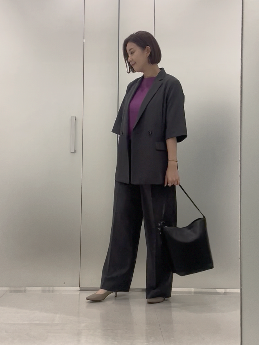 まどかさんの「UNTITLED｜【秋の通勤羽織/セットアップ可/UVカット】エアリークール半袖ジャケット」を使ったコーディネート
