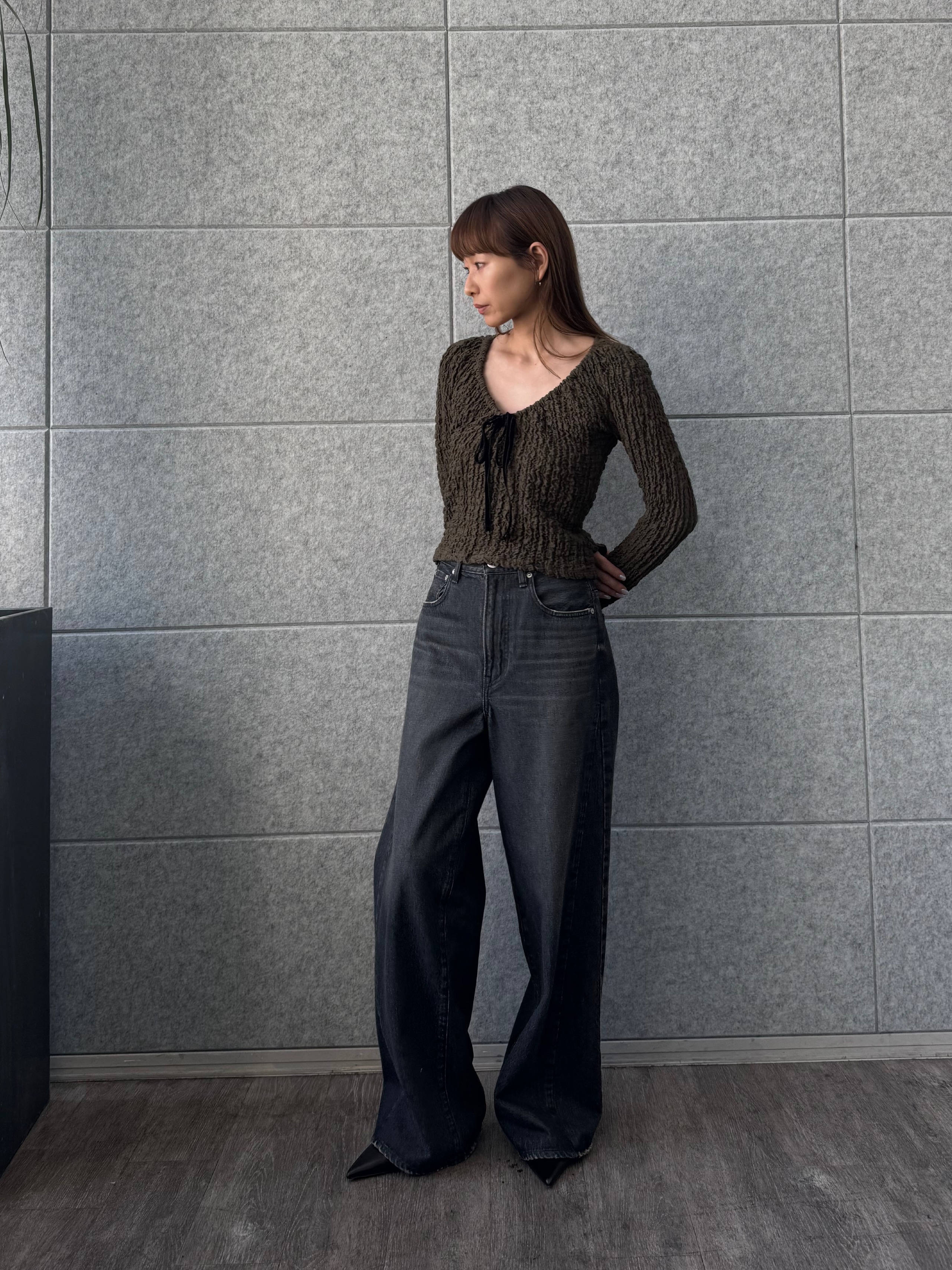 designer yukaさんの「CODE A｜crinkle ribbon 2way top」を使ったコーディネート