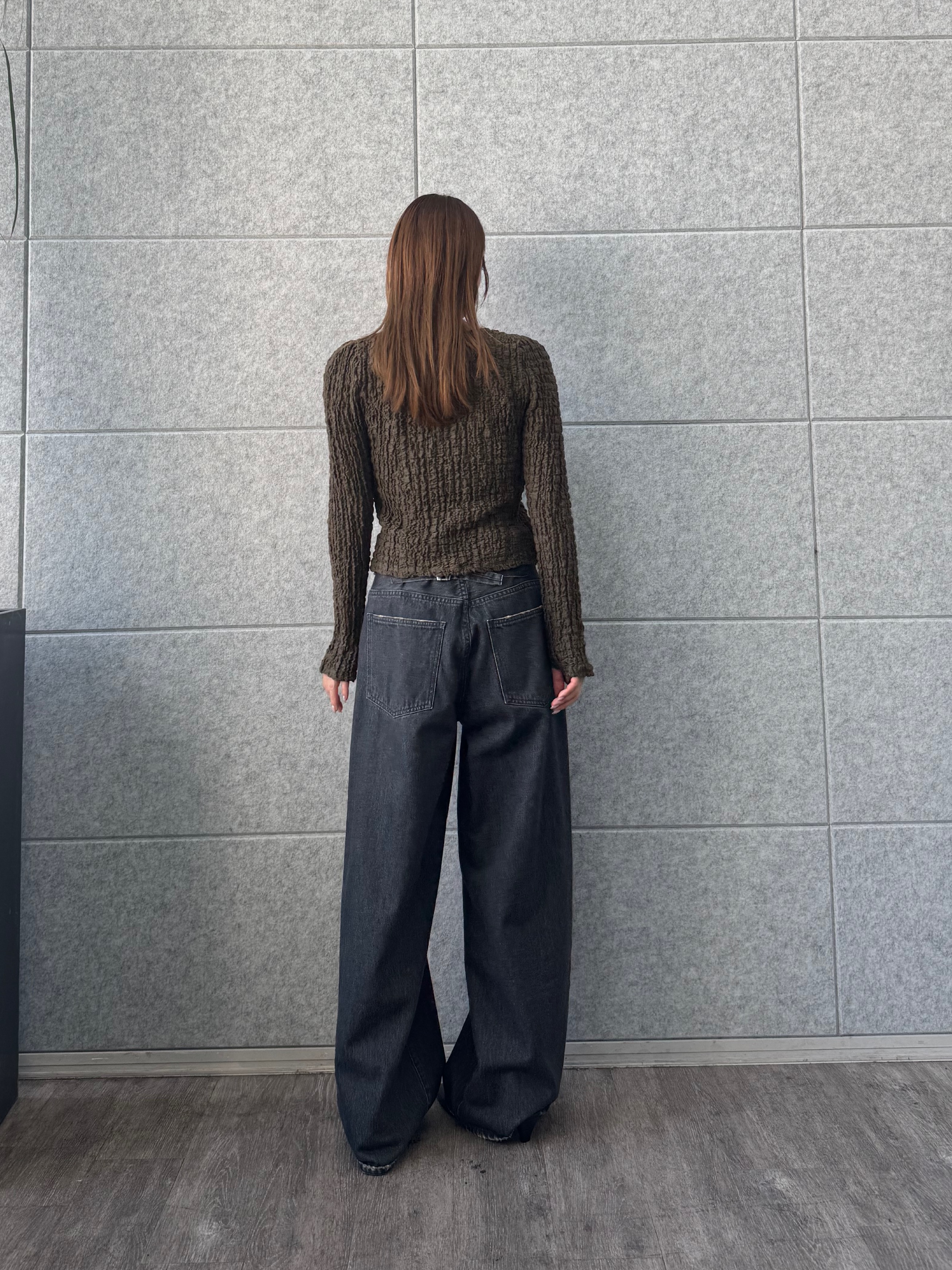 designer yukaさんの「CODE A｜crinkle ribbon 2way top」を使ったコーディネート