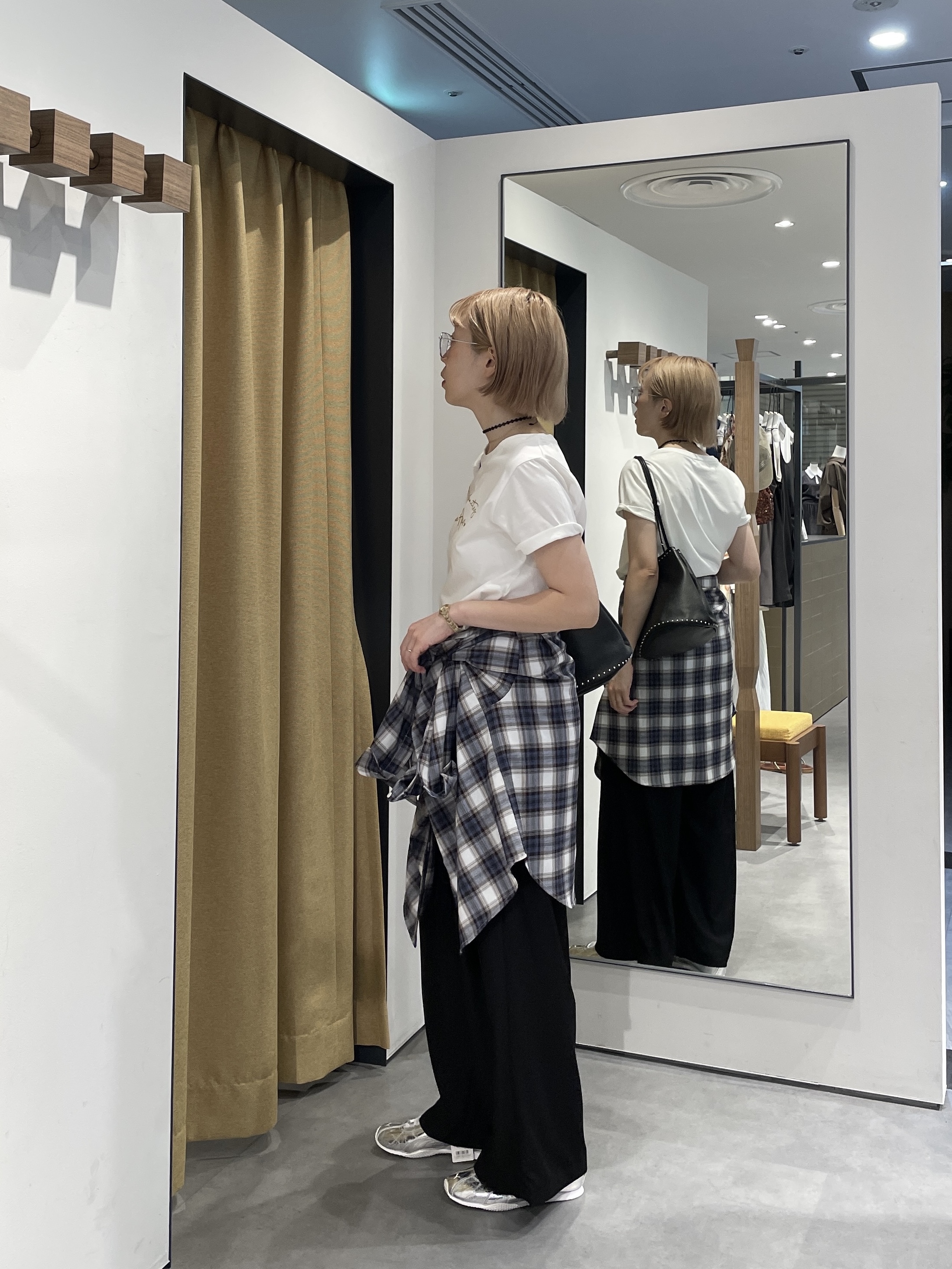 mikuさんの「INDIVI｜イージータックスラックス【再入荷／ウォッシャブル】」を使ったコーディネート