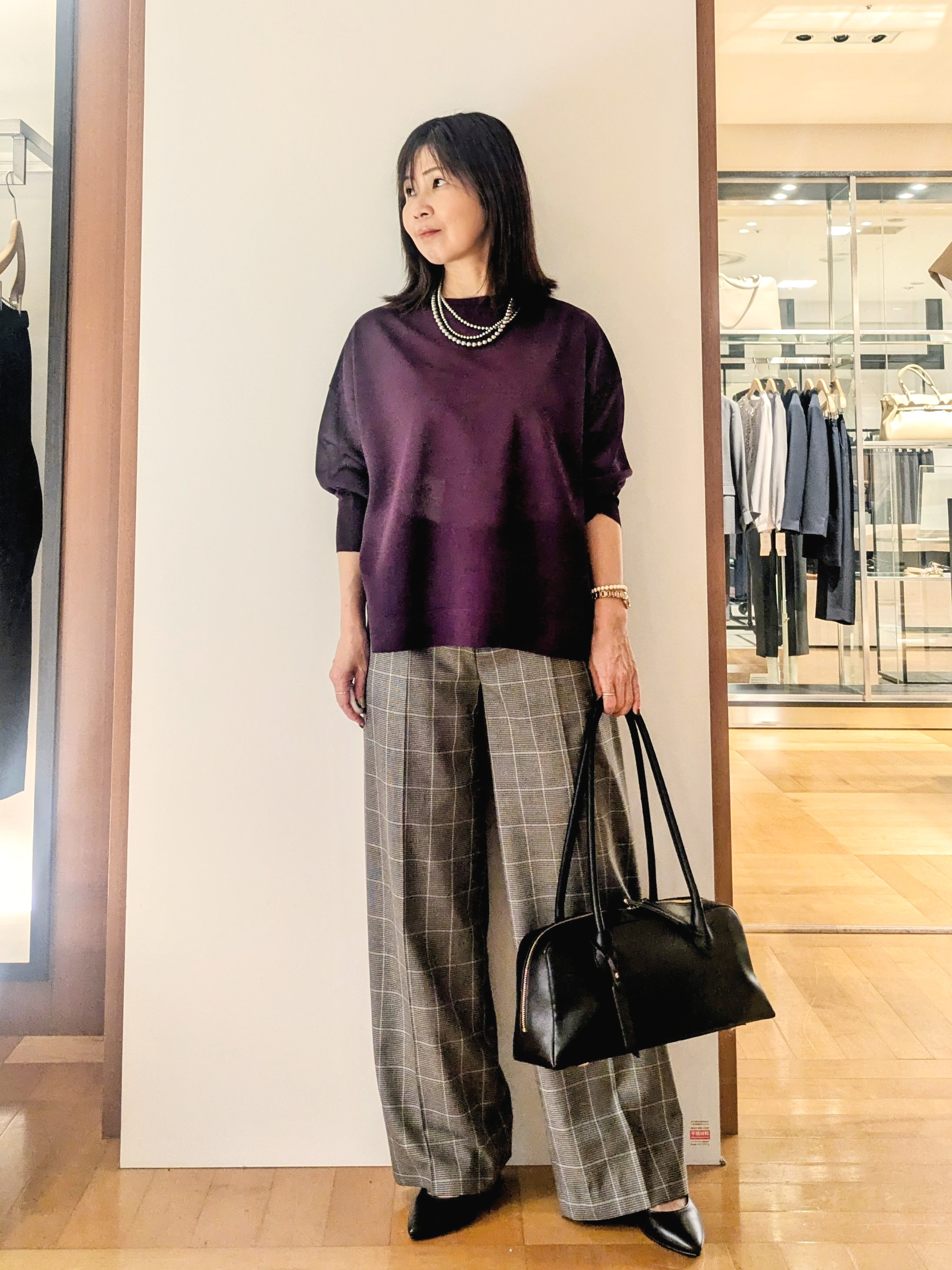 laverさんの「UNTITLED｜【アンサンブル可/秋羽織り/シアー】前後2WAYカーディガン」を使ったコーディネート