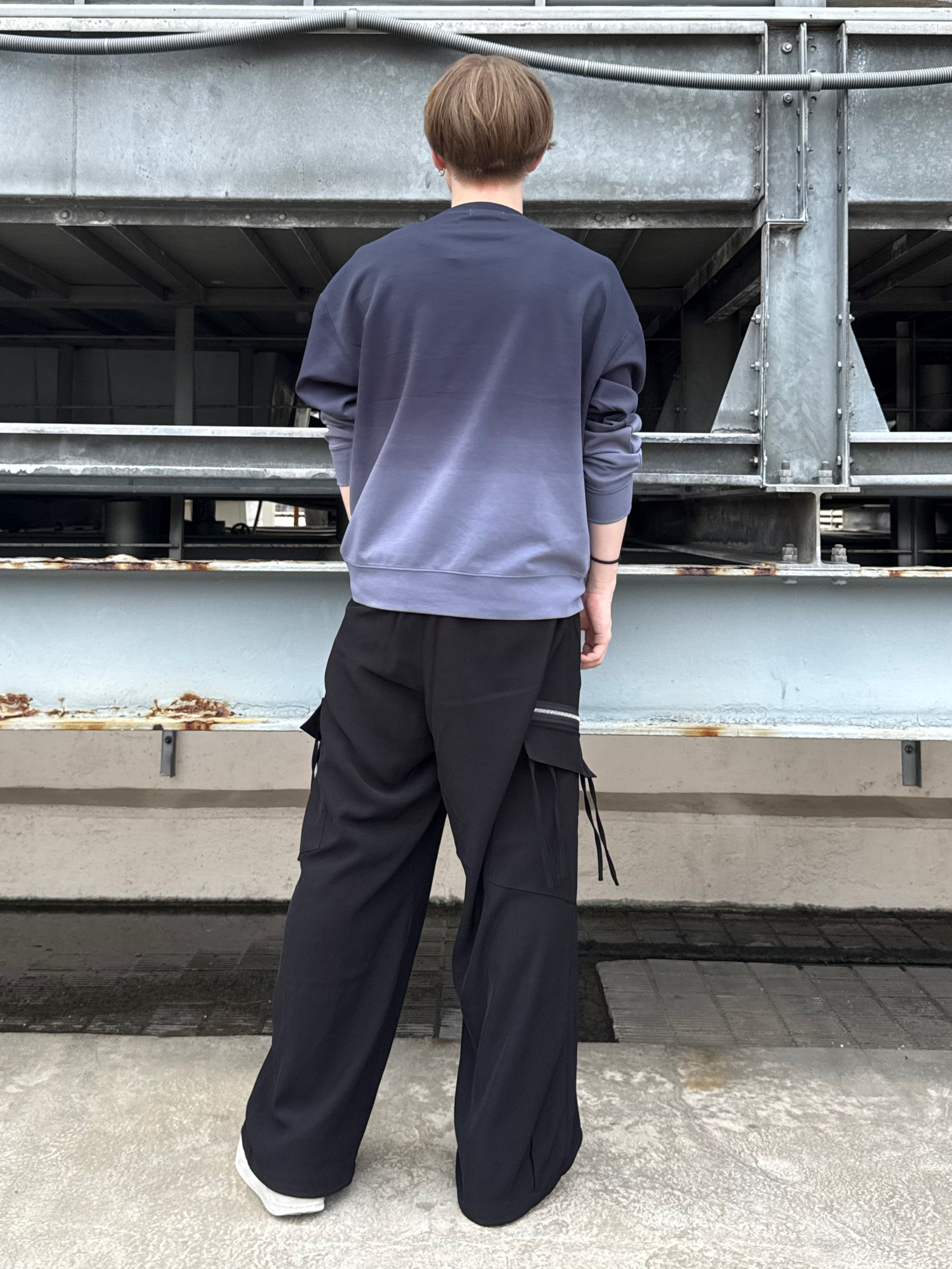 カネダさんの「tk.TAKEO KIKUCHI｜【2WAY】バレルジップカーゴパンツ」を使ったコーディネート