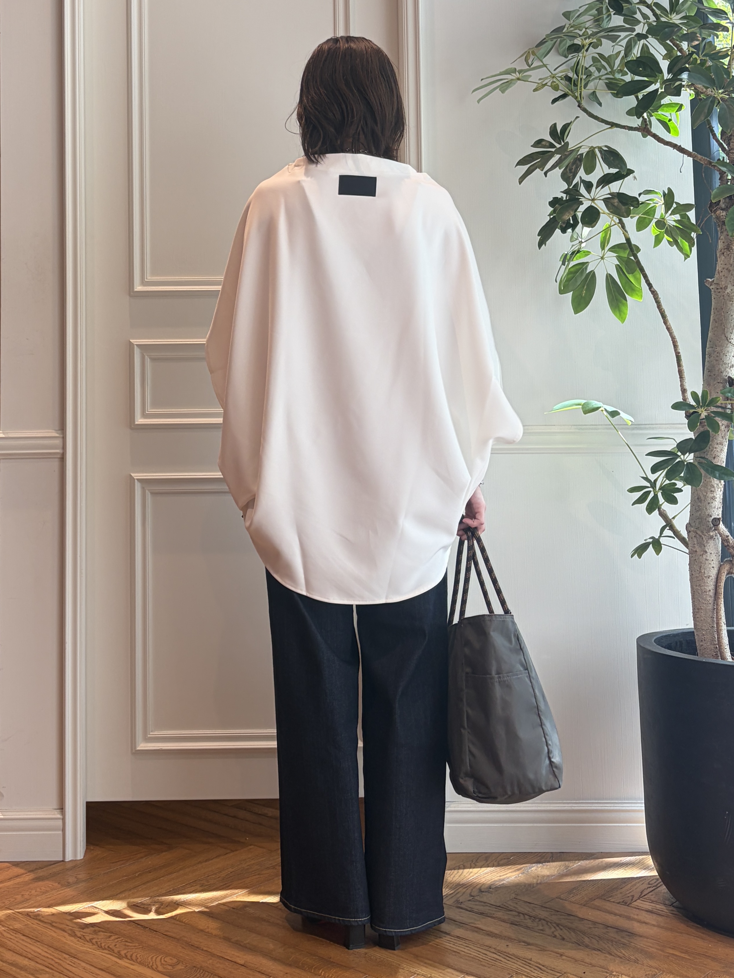 nakaoさんの「DRESSTERIOR｜【otonaMUSE5月号掲載】アーチフィットレザーパンプス」を使ったコーディネート