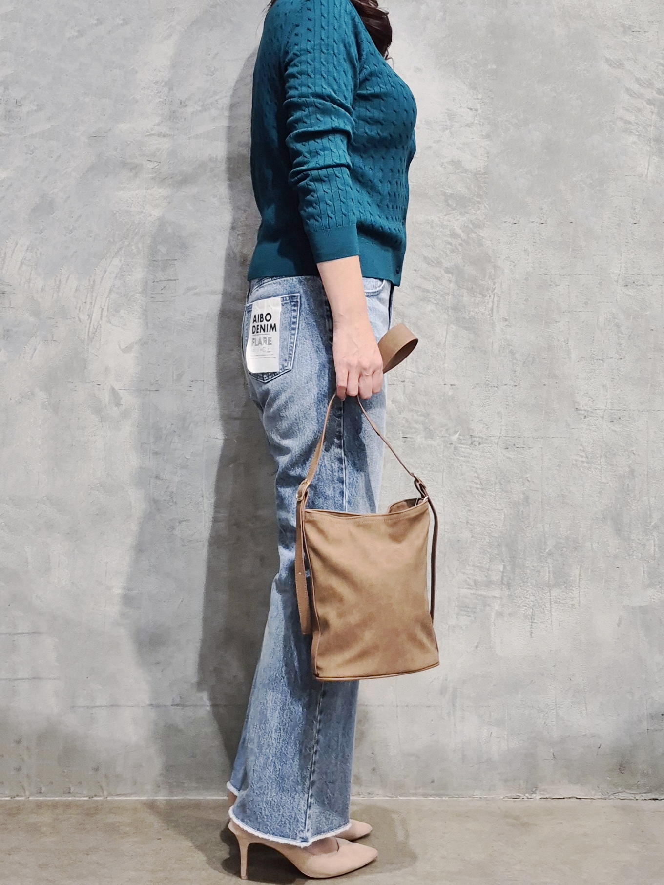 ひさえさんの「THE SHOP TK｜POLO BCS/ケーブルクルーカーディガン」を使ったコーディネート
