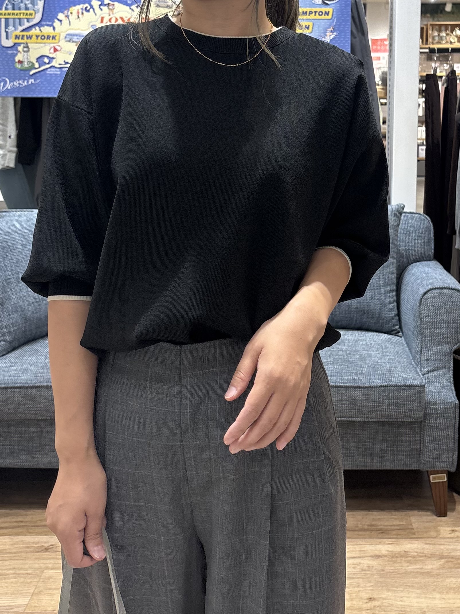 yuinaさんの「Dessin｜【UVカット/マシンウォッシャブル】6分袖配色ニット」を使ったコーディネート