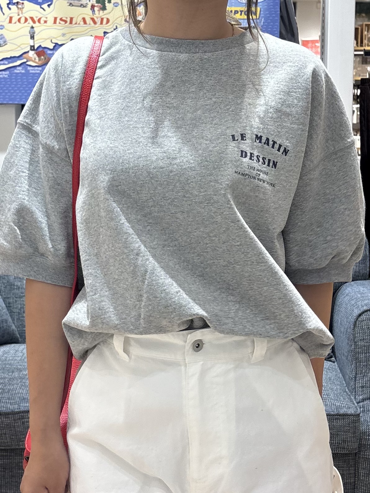 yuinaさんの「Dessin｜ハーフスリーブロゴプルオーバー」を使ったコーディネート