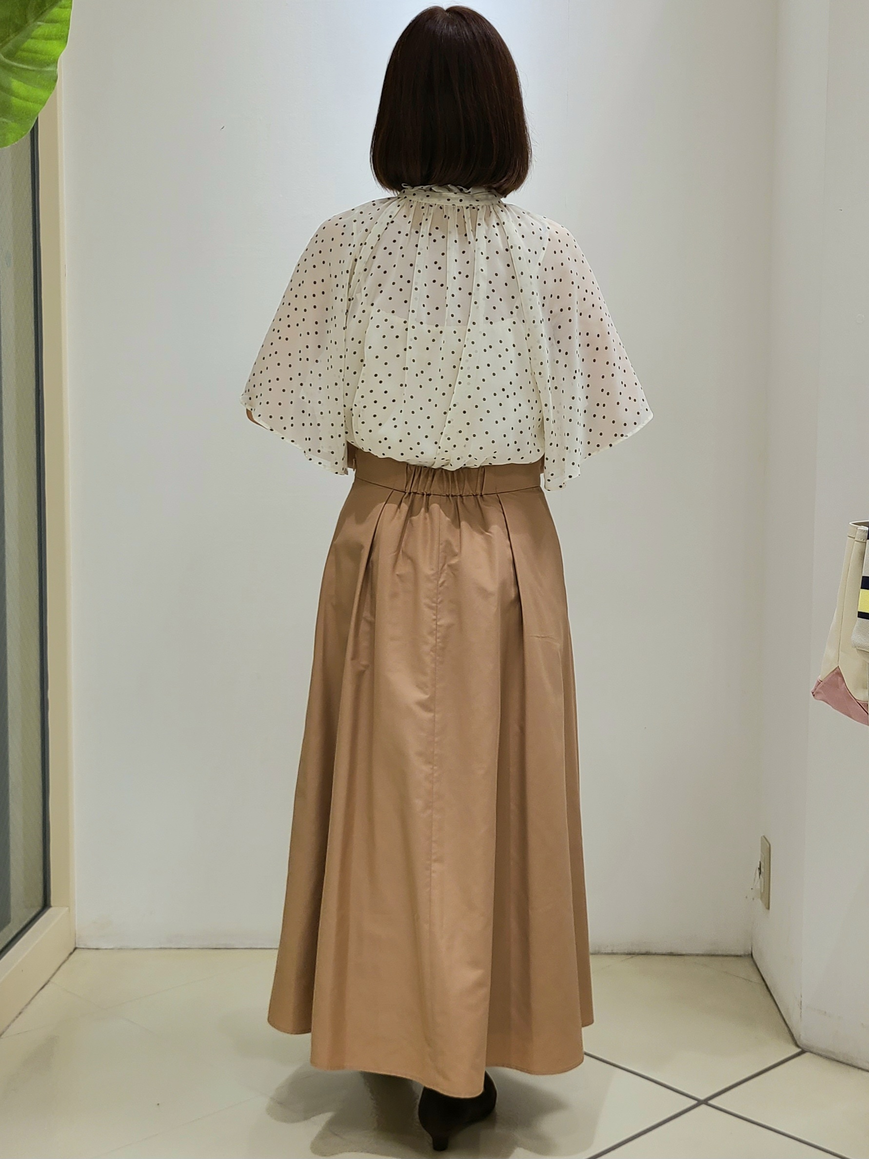 matsuさんの「Reflect｜【セットアップ／手洗い可】ドット柄シアーブラウス」を使ったコーディネート