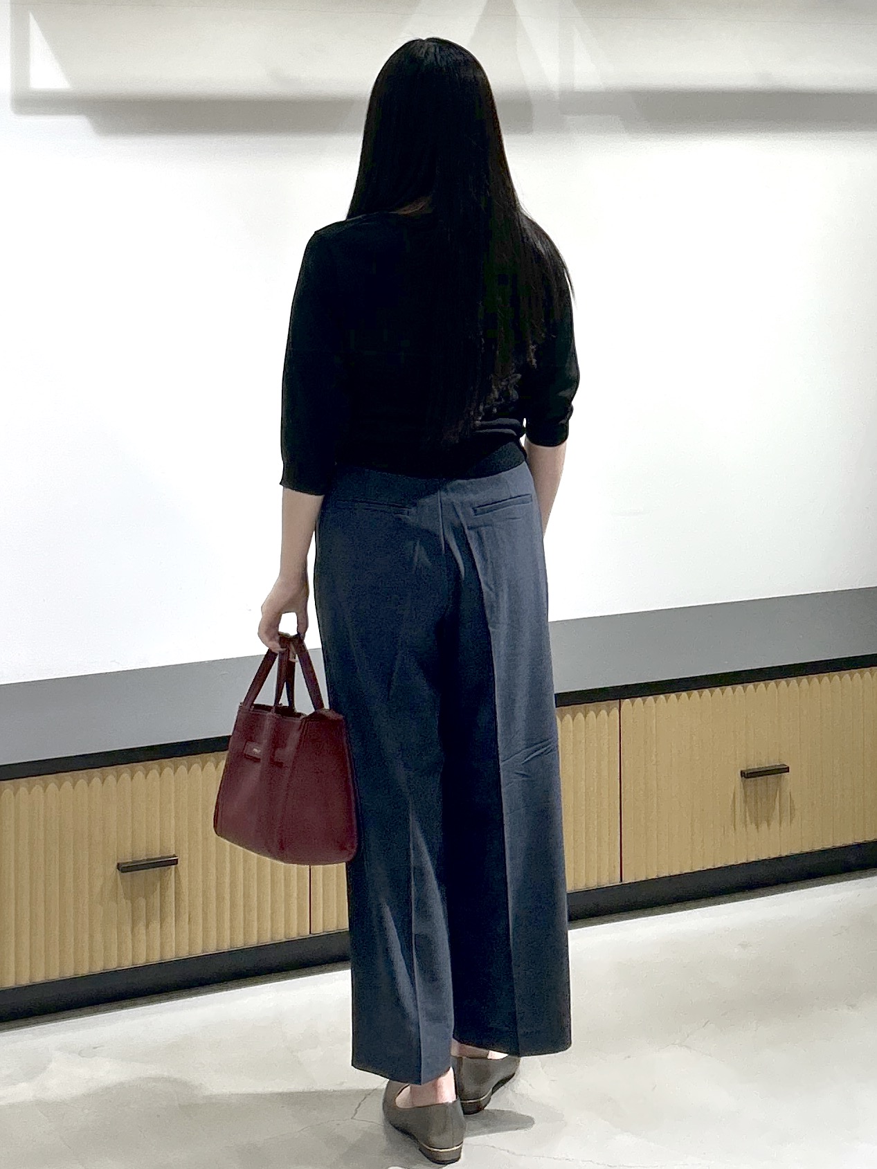sayaさんの「OPAQUE.CLIP｜お花ビジュー6分袖ニット【洗濯機OK】」を使ったコーディネート