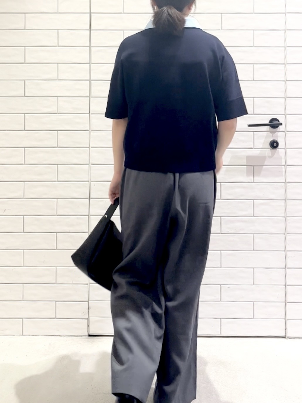 しおりさんの「OPAQUE.CLIP｜2WAY衿ドッキングニット《洗濯機OK》」を使ったコーディネート