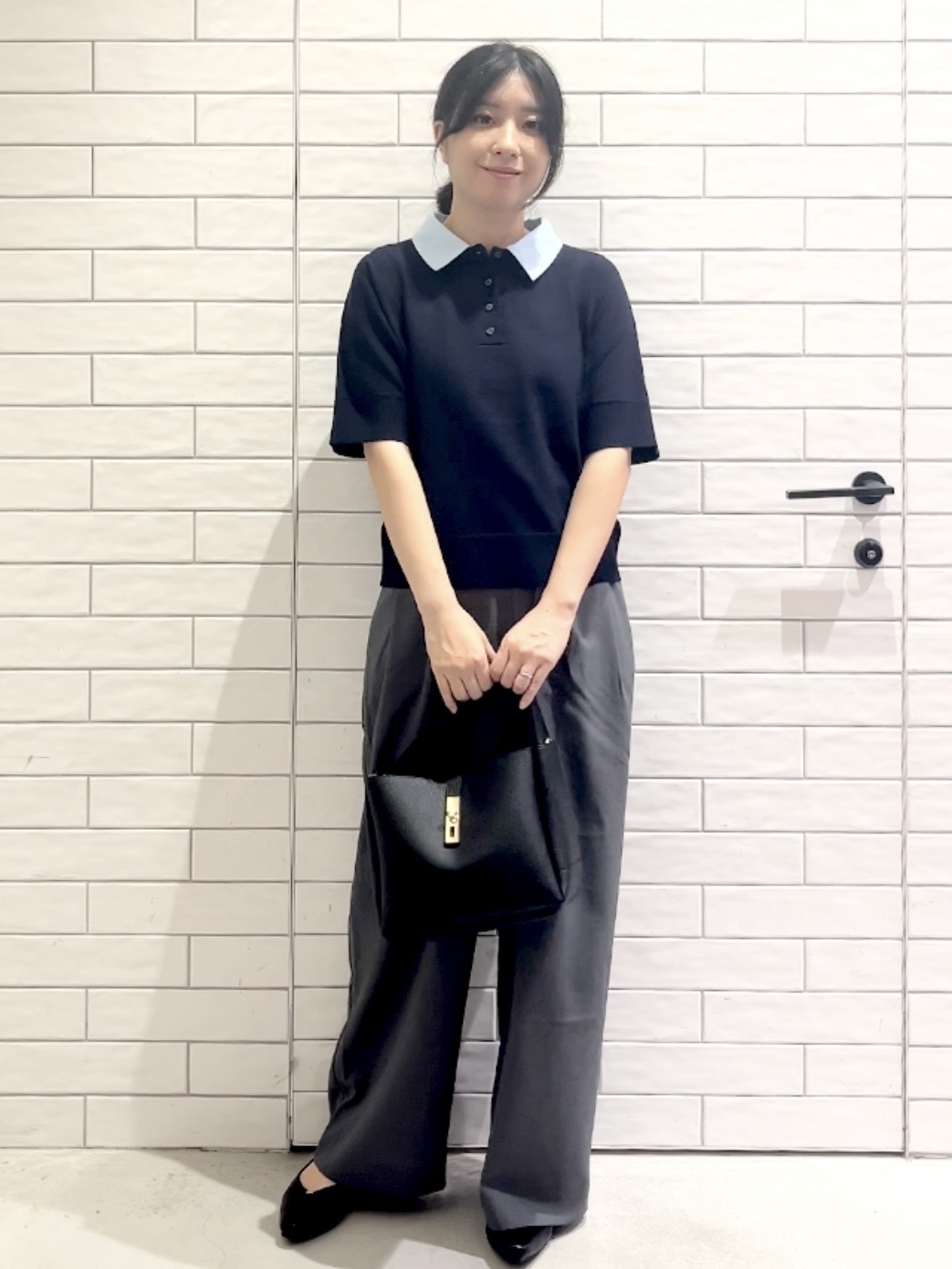 しおりさんの「OPAQUE.CLIP｜2WAY衿ドッキングニット《洗濯機OK》」を使ったコーディネート