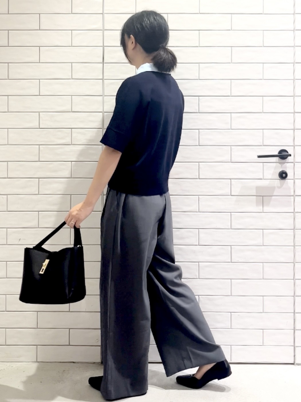 しおりさんの「OPAQUE.CLIP｜2WAY衿ドッキングニット《洗濯機OK》」を使ったコーディネート