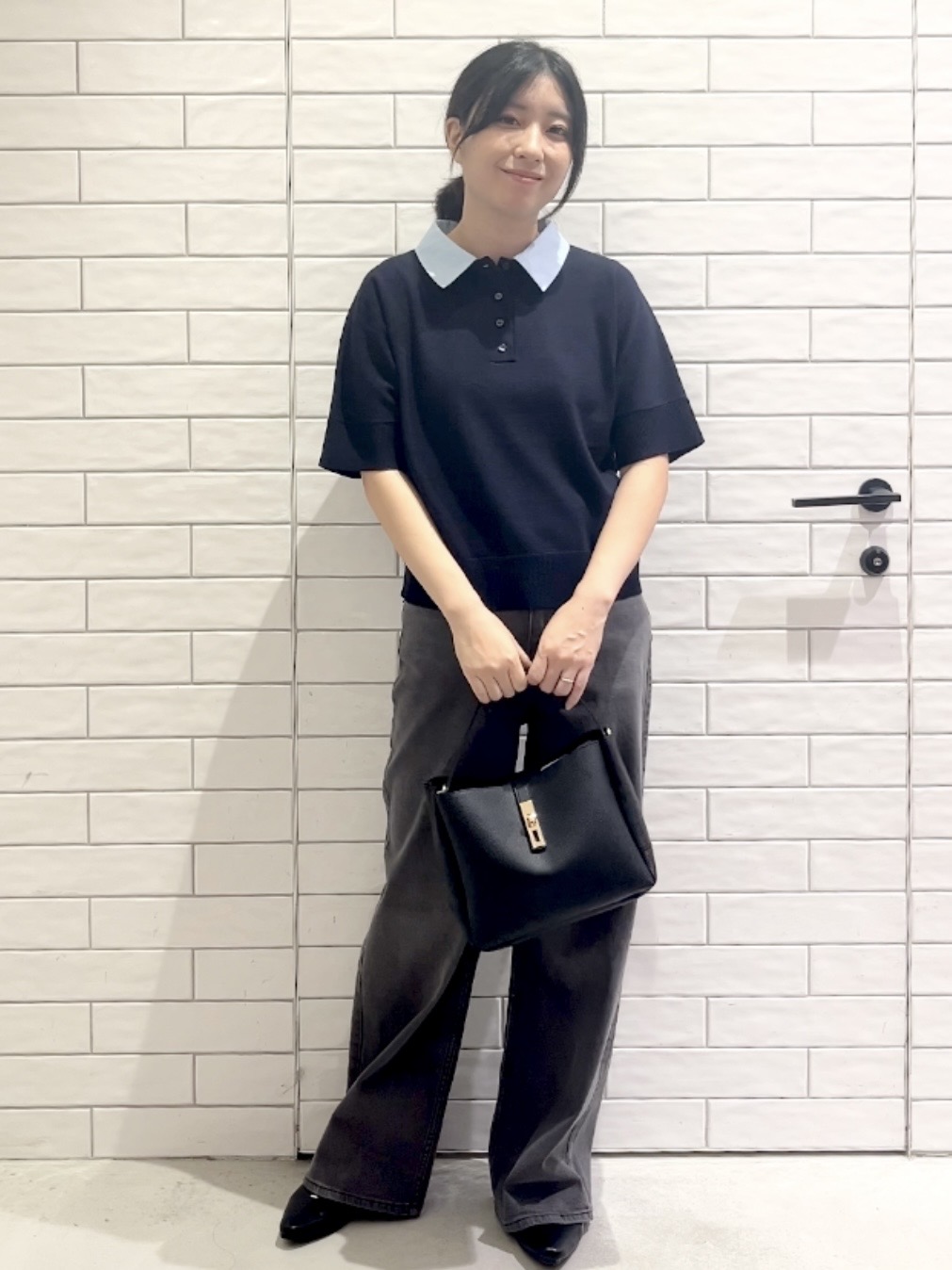 しおりさんの「OPAQUE.CLIP｜2WAY衿ドッキングニット《洗濯機OK》」を使ったコーディネート