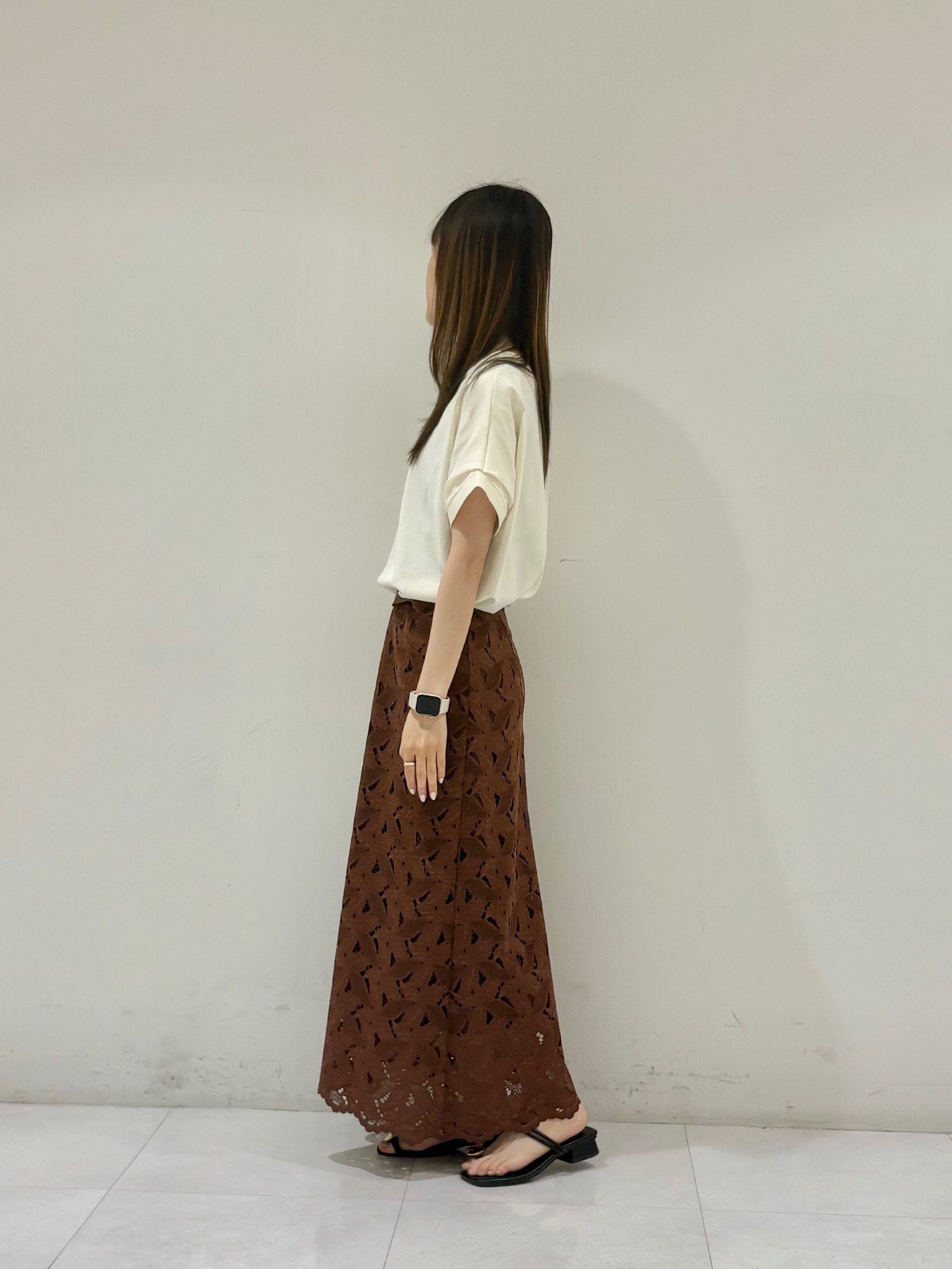 kyokaさんの「UNTITLED｜【肌に張りつきにくい/前後2WAY】ドライタッチコットンプルオーバー」を使ったコーディネート