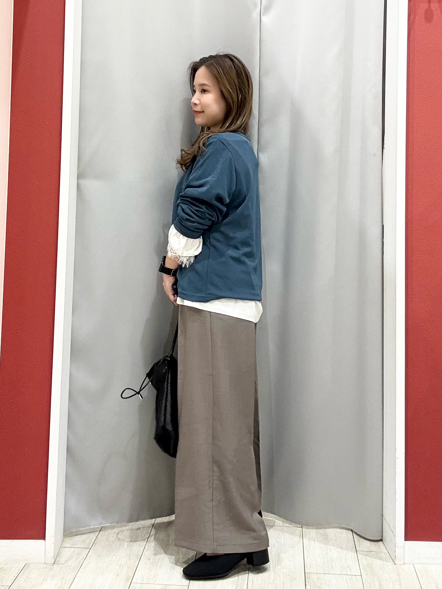 shioさんの「SHOO･LA･RUE｜【UV/S-LL/洗濯機可】多ボタンがポイント クルーネックカーディガン」を使ったコーディネート