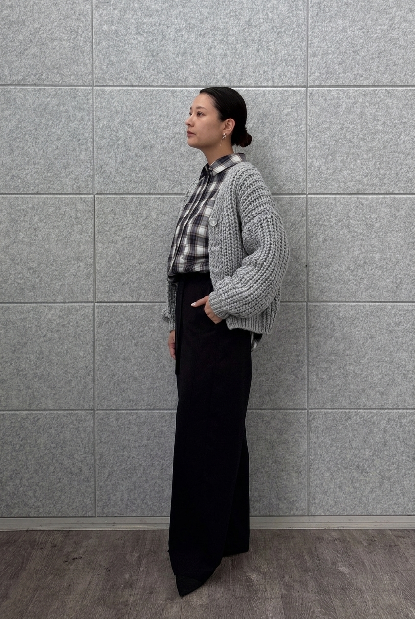 ayanoさんの「INDIVI｜タイムレスフォルムシャツ」を使ったコーディネート