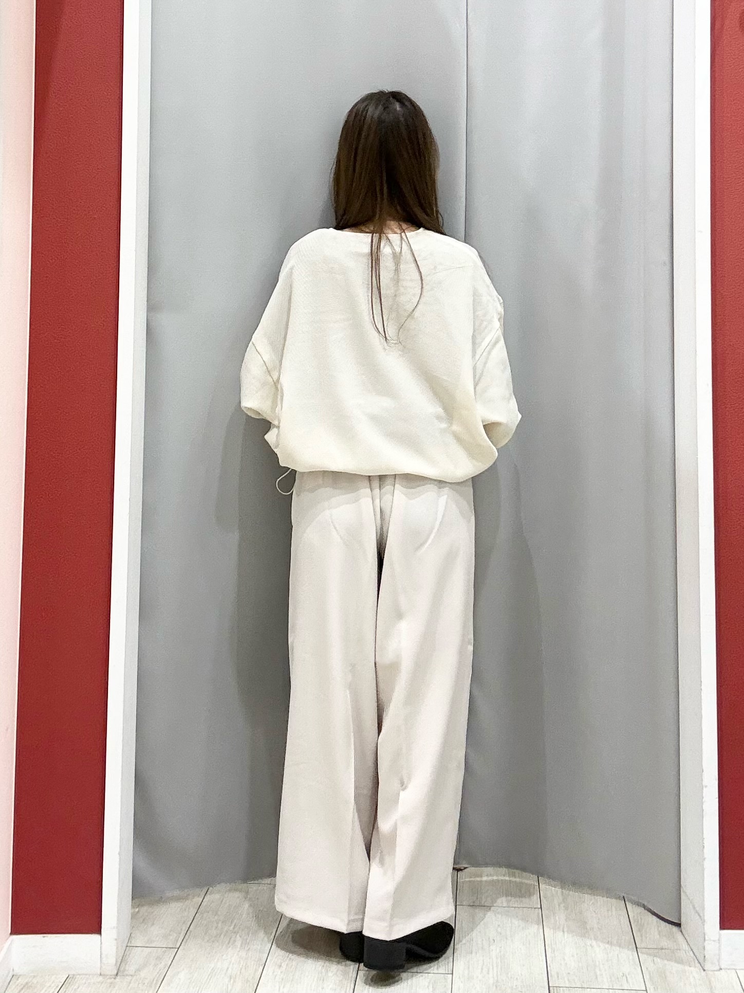 shioさんの「SHOO･LA･RUE｜【通気性〇/セットアップ可/洗濯機可】メッシュドルマン ジップブルゾン」を使ったコーディネート