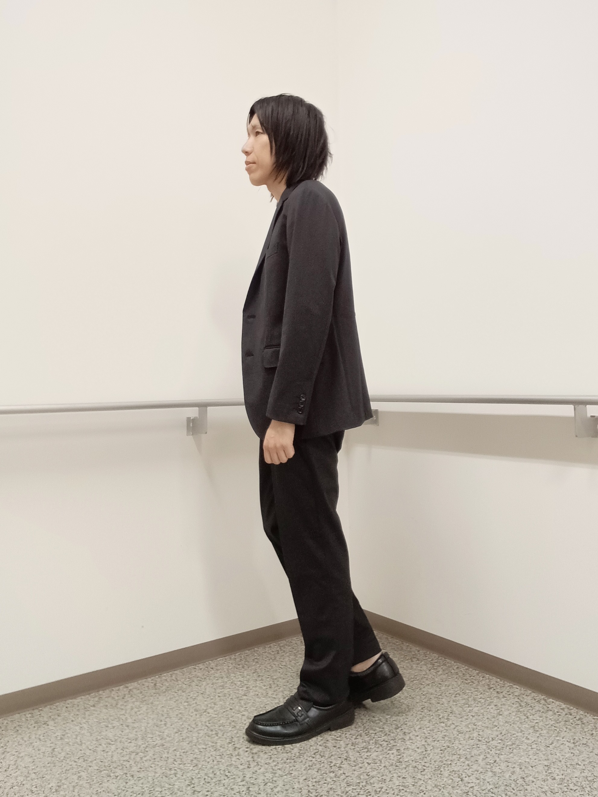 moritaさんの「TAKEO KIKUCHI｜【360&deg;ストレッチ／軽量】None Of Stress ライト ジャケット（セットアップ対応）」を使ったコーディネート