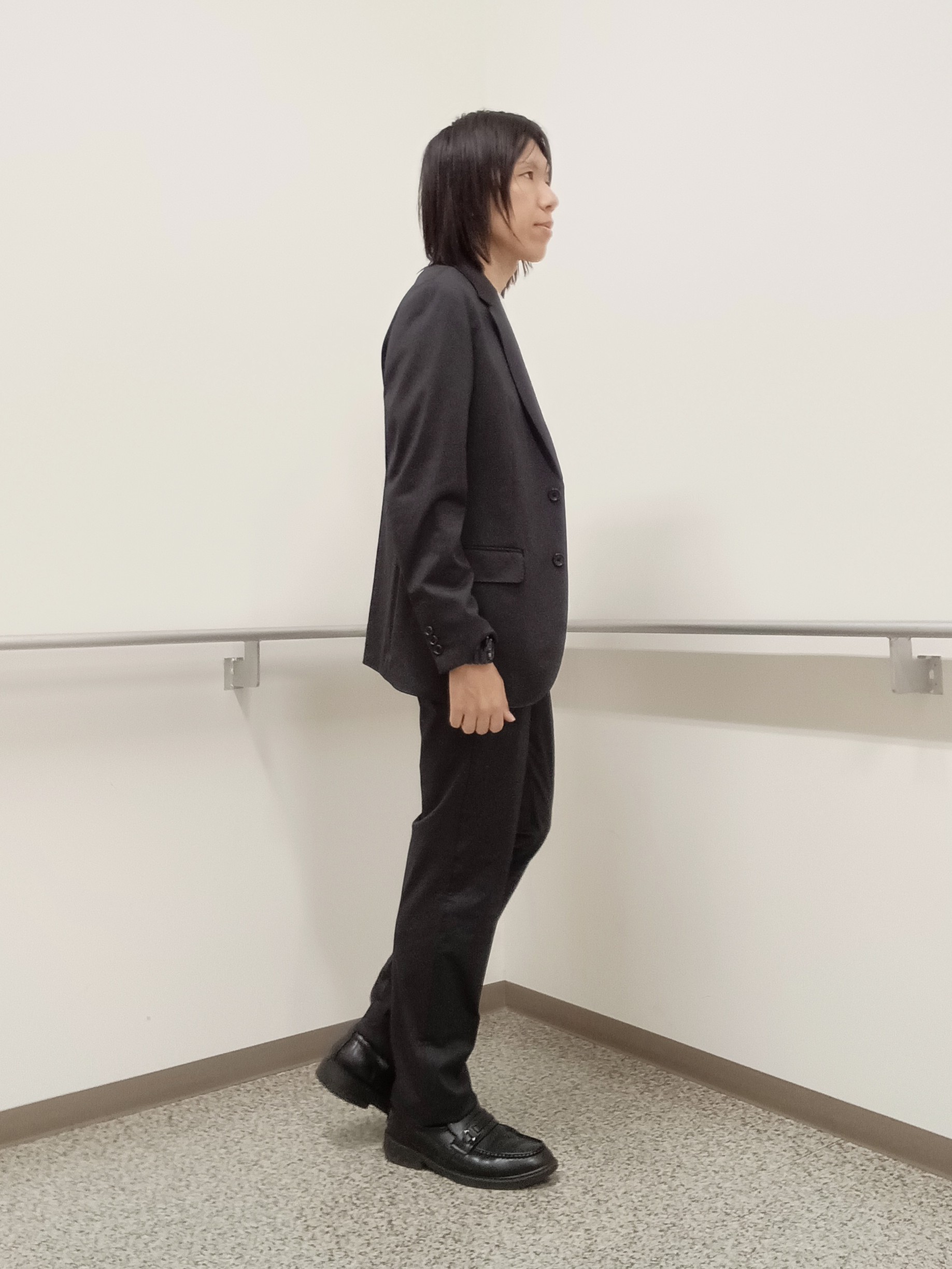 moritaさんの「TAKEO KIKUCHI｜【360&deg;ストレッチ／軽量】None Of Stress ライト ジャケット（セットアップ対応）」を使ったコーディネート