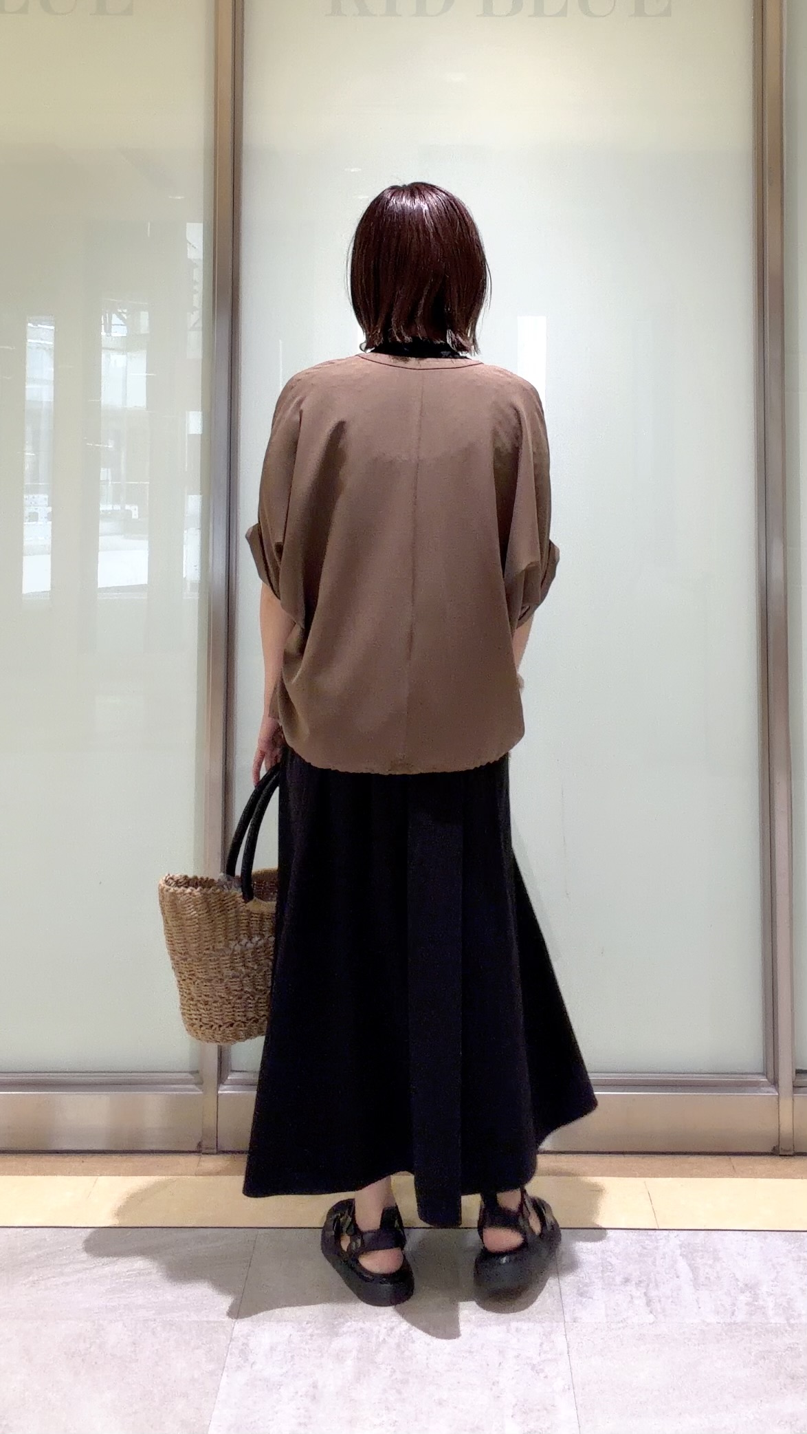 mayutaさんの「INDIVI｜【夏羽織り/着る日傘】ドルマンフォルムブルゾン」を使ったコーディネート
