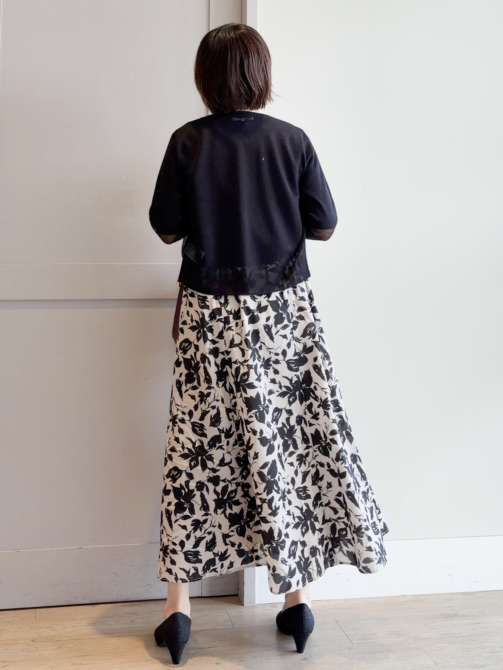 yamakoさんの「grove｜高評価！【洗える／名品】大人の透け感、シアーカーディガン」を使ったコーディネート