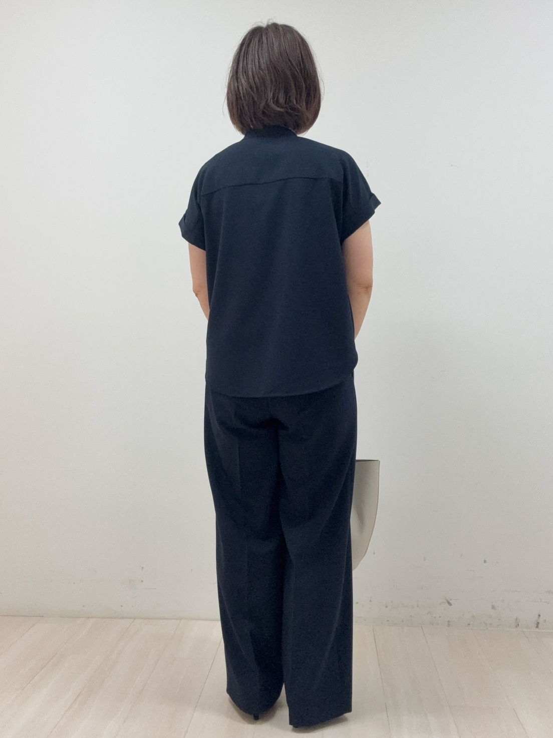 まつさんの「UNTITLED｜【残暑も快適/セットアップ可/接触冷感】エアリークールブラウス」を使ったコーディネート