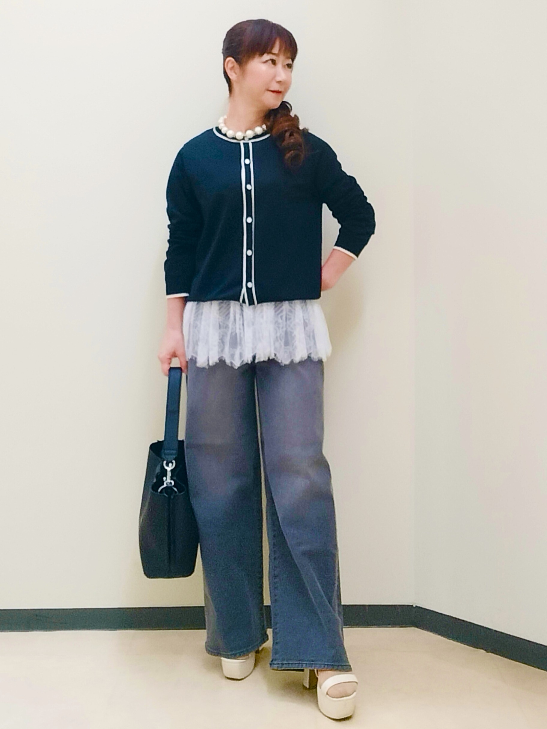 花さんの「Reflect｜【UVカット／アンサンブル／手洗い可】バイカラーニットカーディガン」を使ったコーディネート