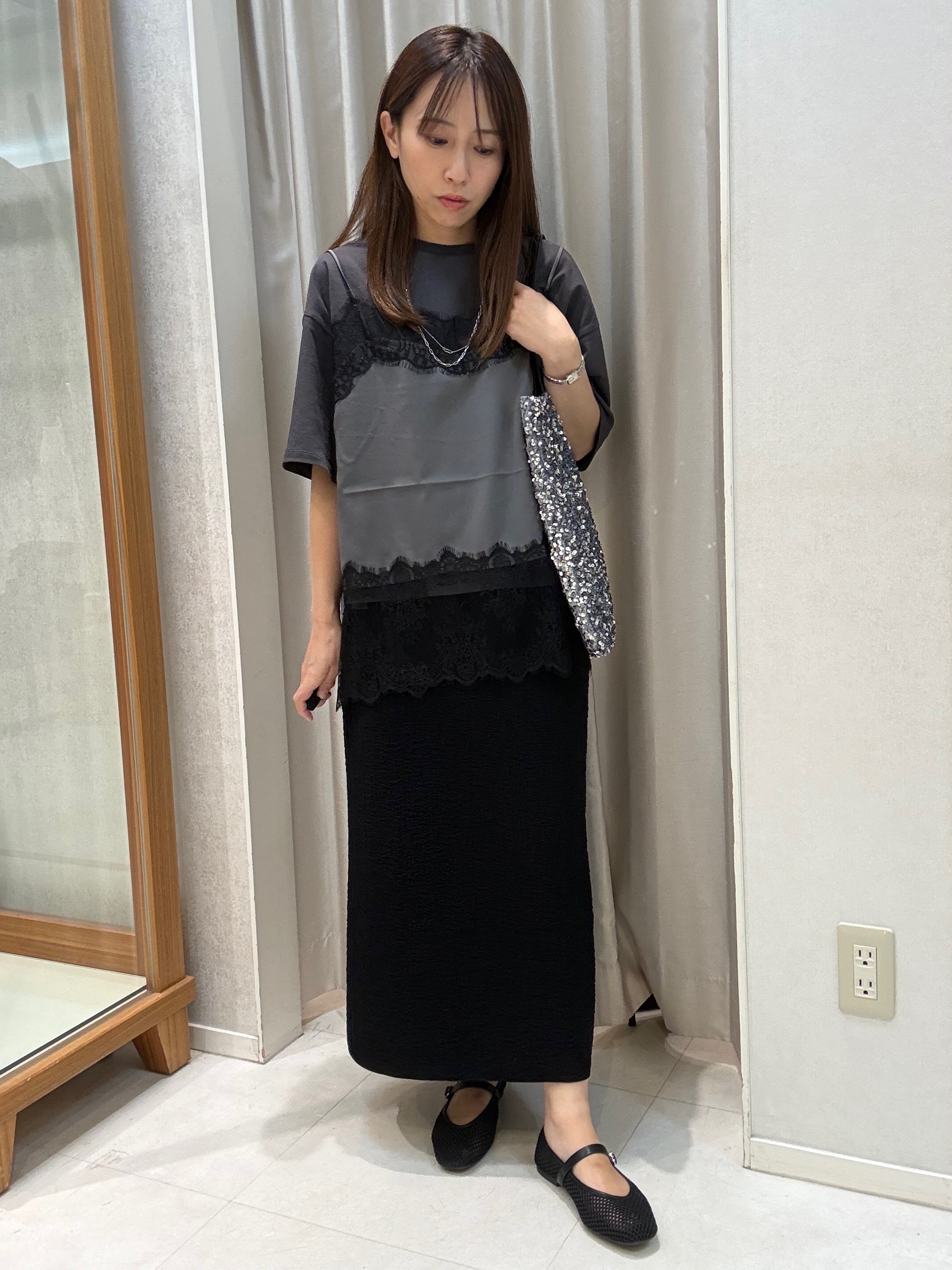 kanaさんの「UNTITLED｜【1枚でもセットでも】レースキャミ付きプルオーバー」を使ったコーディネート