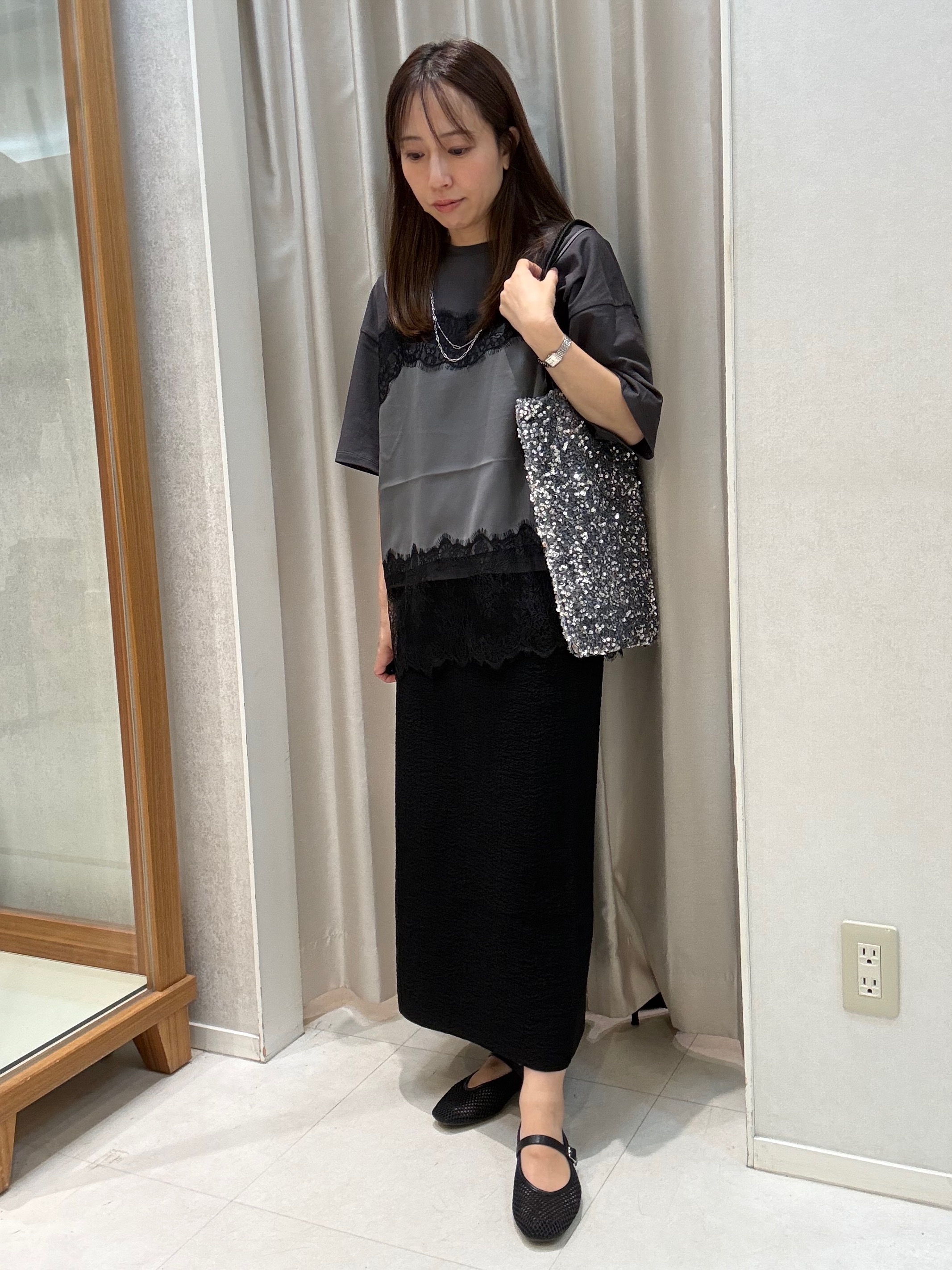 kanaさんの「UNTITLED｜【1枚でもセットでも】レースキャミ付きプルオーバー」を使ったコーディネート