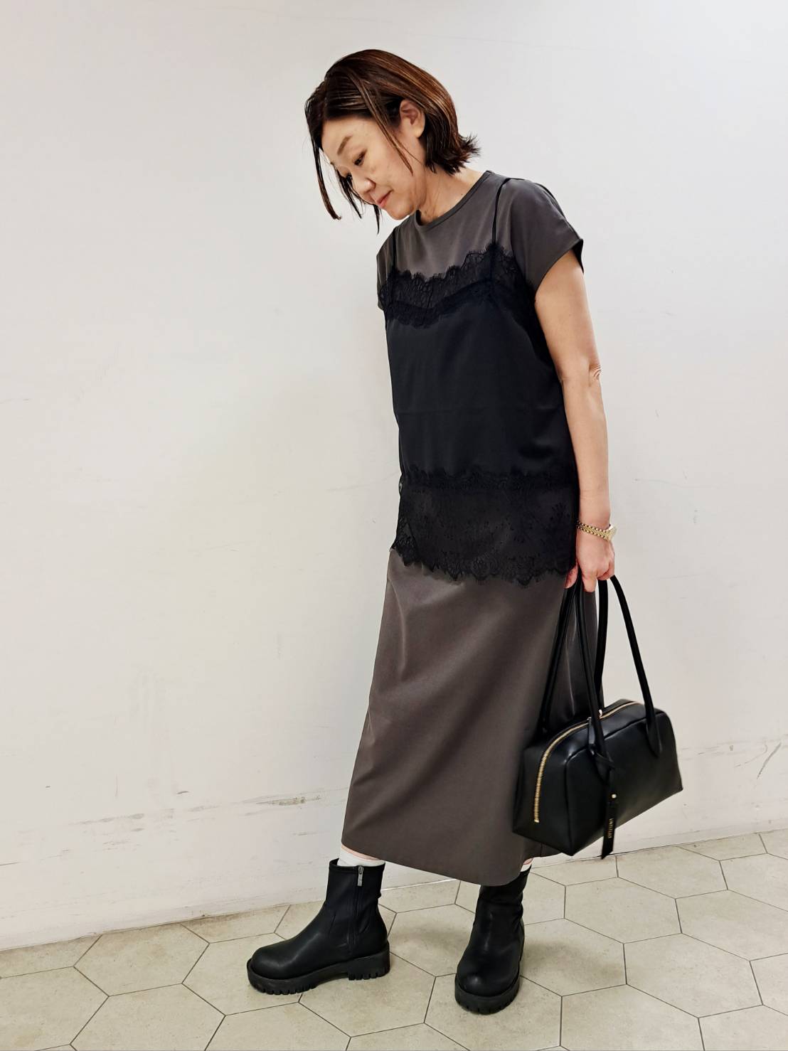 姉さんさんの「UNTITLED｜【1枚でもセットでも】レースキャミ付きプルオーバー」を使ったコーディネート