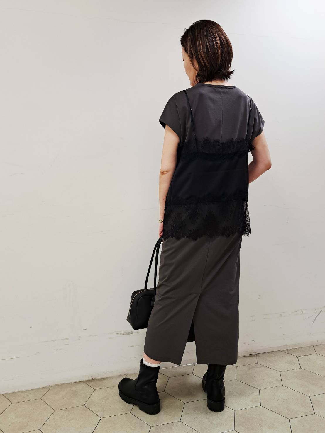 姉さんさんの「UNTITLED｜【1枚でもセットでも】レースキャミ付きプルオーバー」を使ったコーディネート