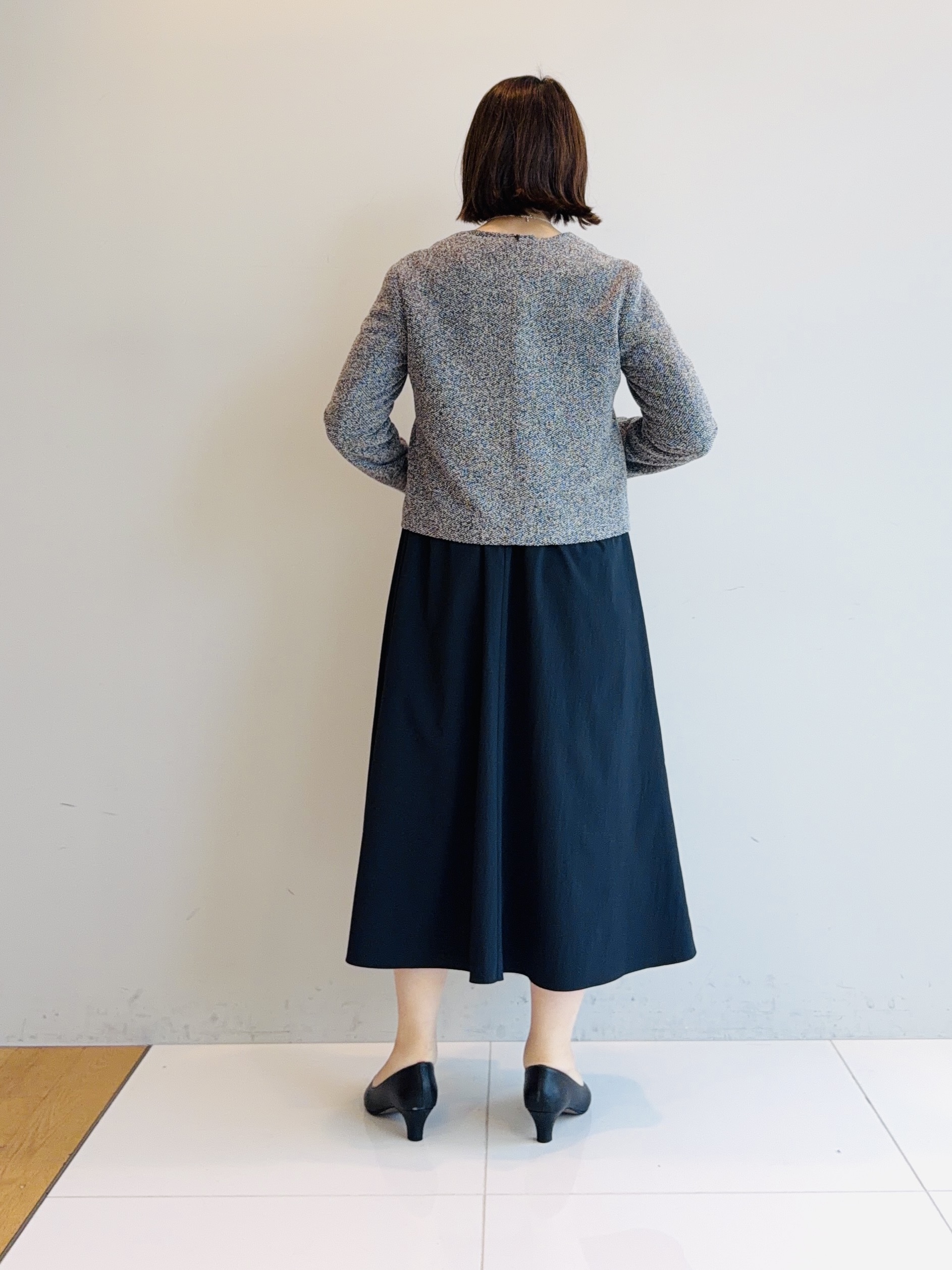murayamaさんの「INDIVI｜【ラム革／美脚／通勤】レザーパンプス」を使ったコーディネート