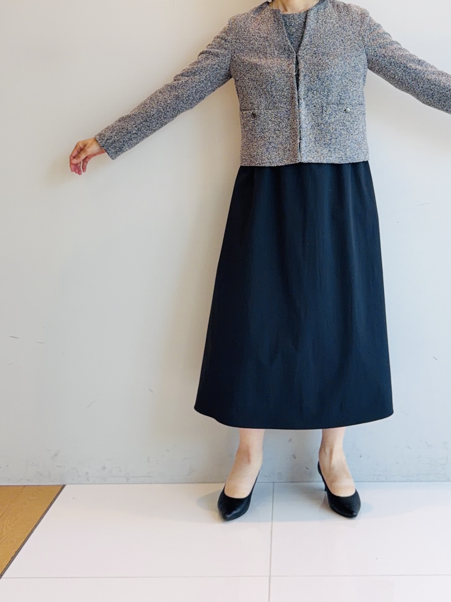 murayamaさんの「INDIVI｜【ラム革／美脚／通勤】レザーパンプス」を使ったコーディネート