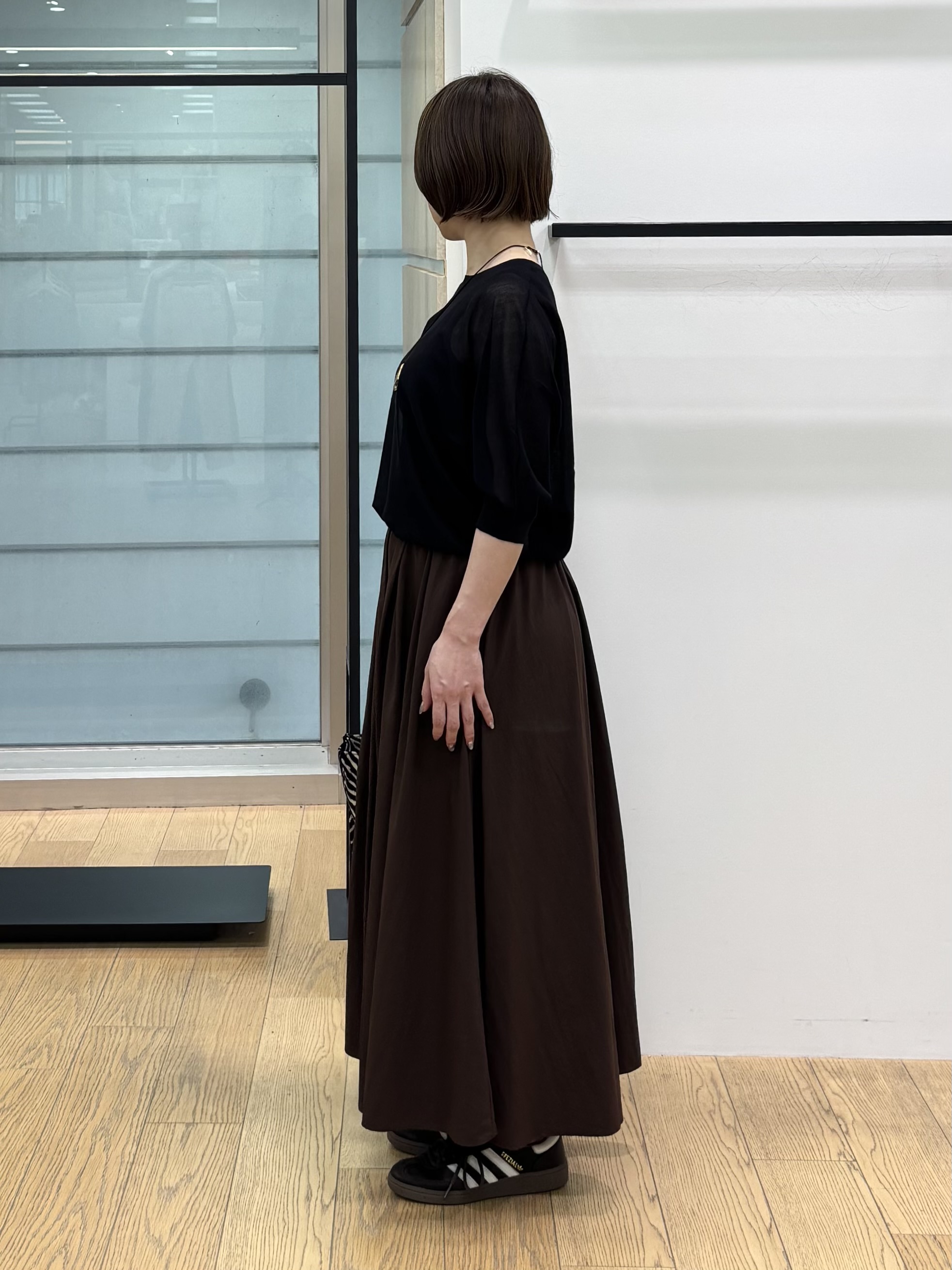 asamiさんの「INDIVI｜【体型カバー／洗える】シアードルマンニット」を使ったコーディネート