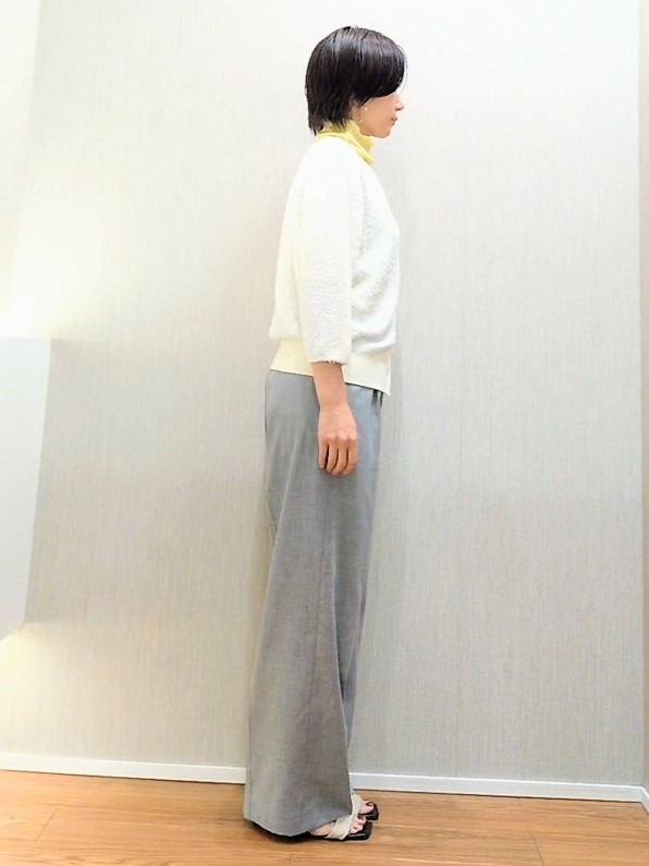 ミズタさんの「UNTITLED｜【前後2WAY】コットン混カールプルオーバー」を使ったコーディネート