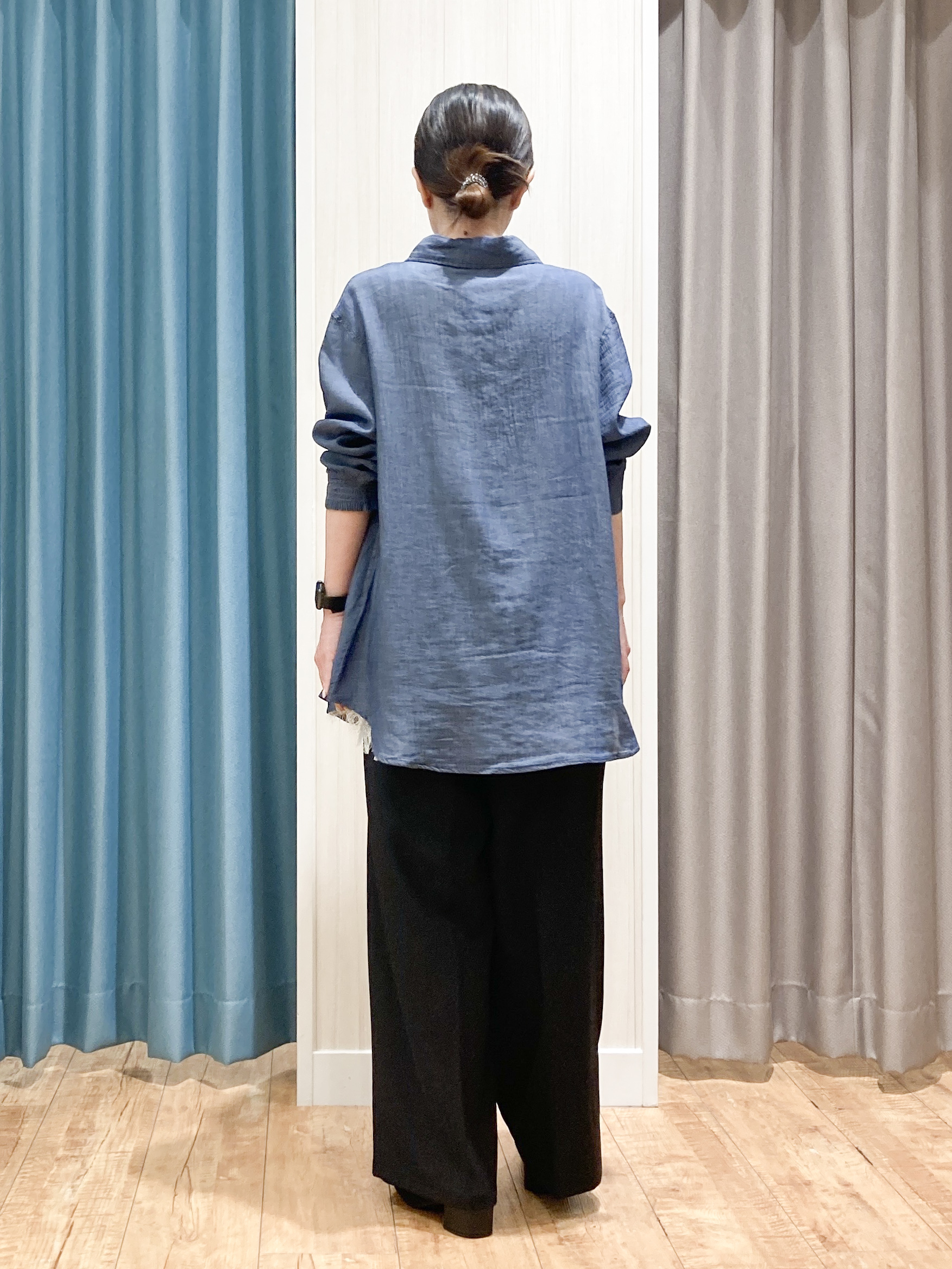 thさんの「SHOO･LA･RUE｜【洗濯機可/S-LL】体型カバーしながらこなれ見え。レース付きキャミソール」を使ったコーディネート