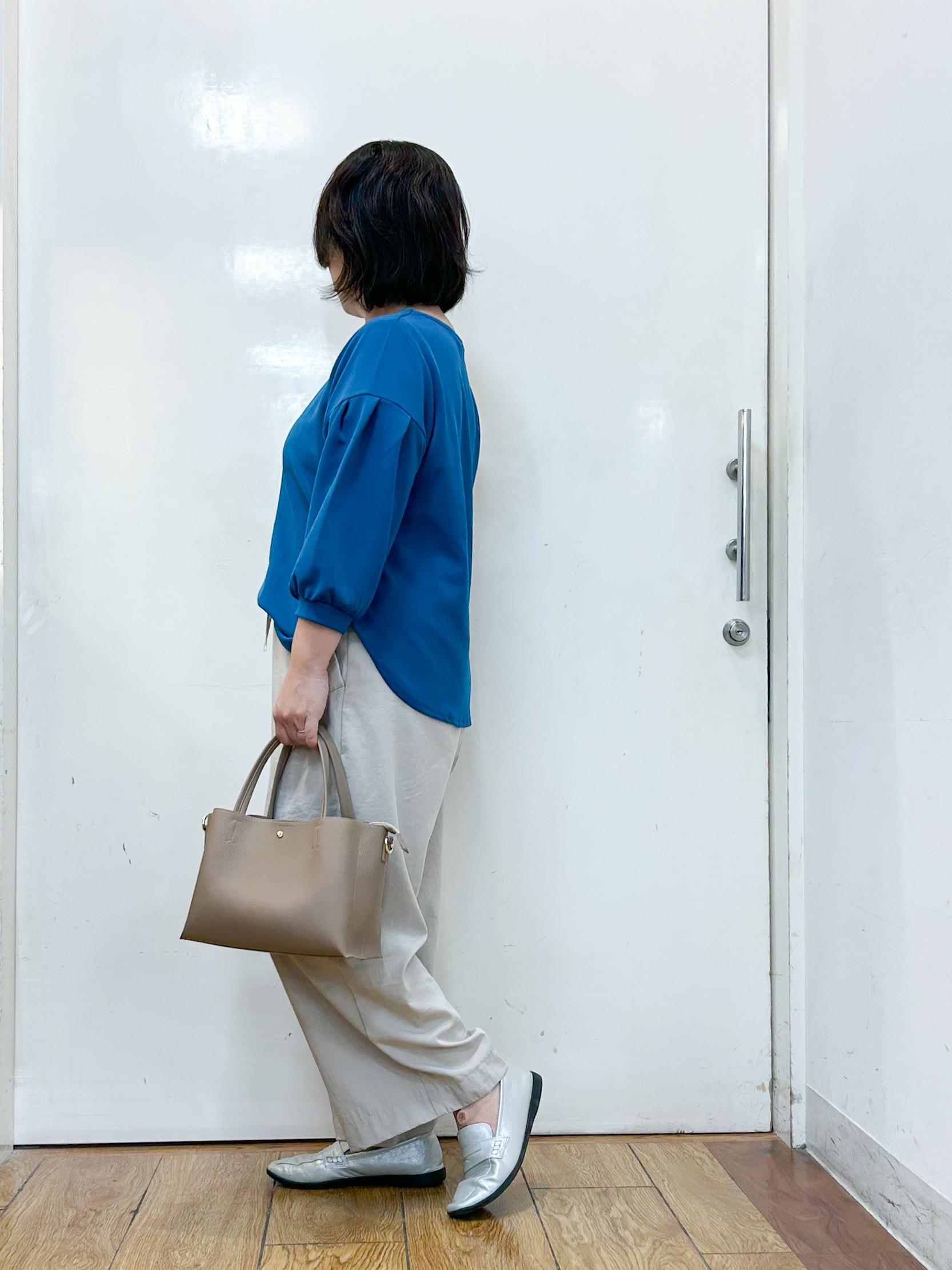 haruさんの「SHOO･LA･RUE｜【着丈選べる/2点セット】ネックレス付き やわらか8分袖ブラウス」を使ったコーディネート