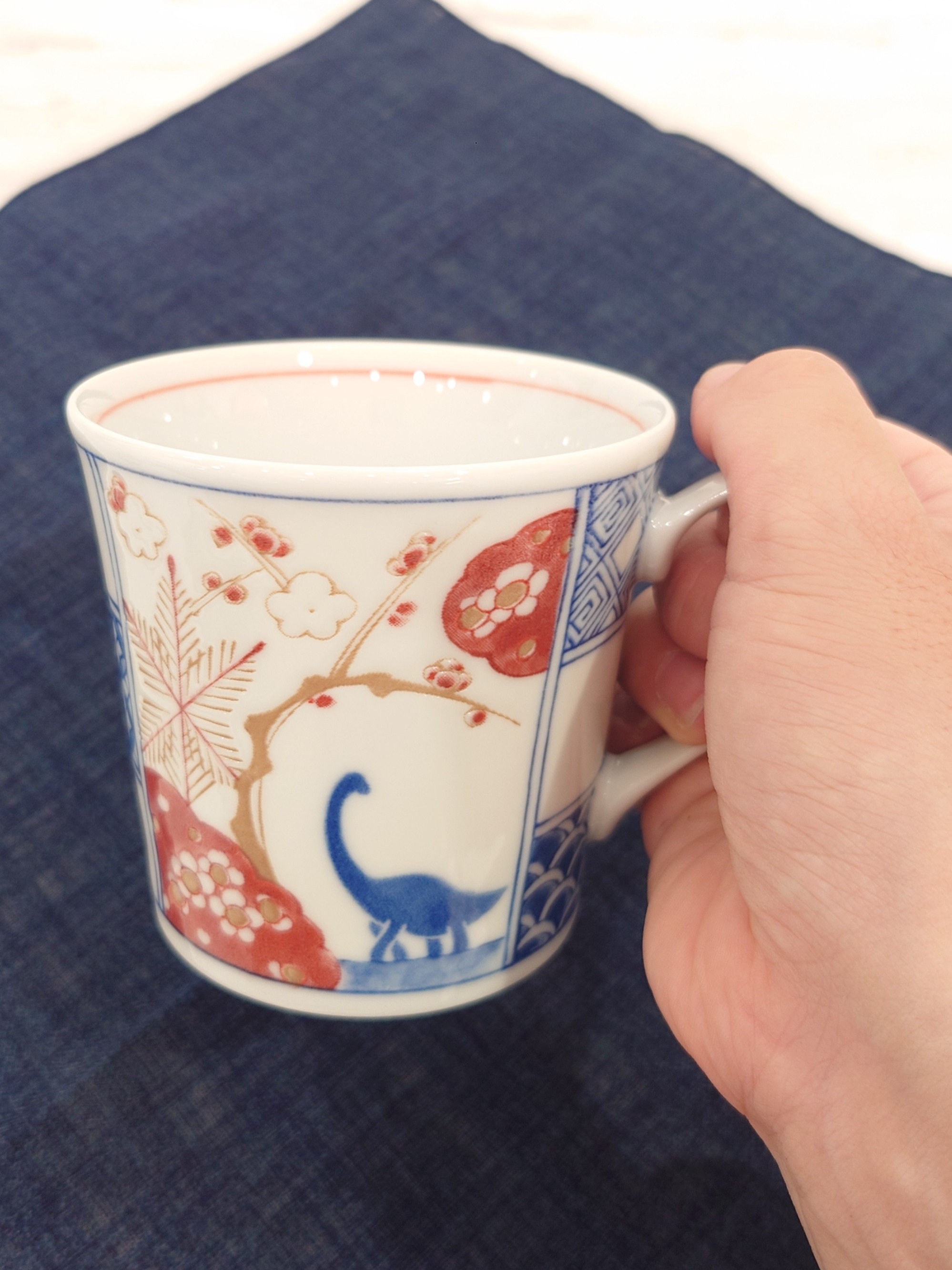 あゐさんの「212 KITCHEN STORE｜江戸っ子恐竜 弥生竜 マグカップ」を使ったコーディネート
