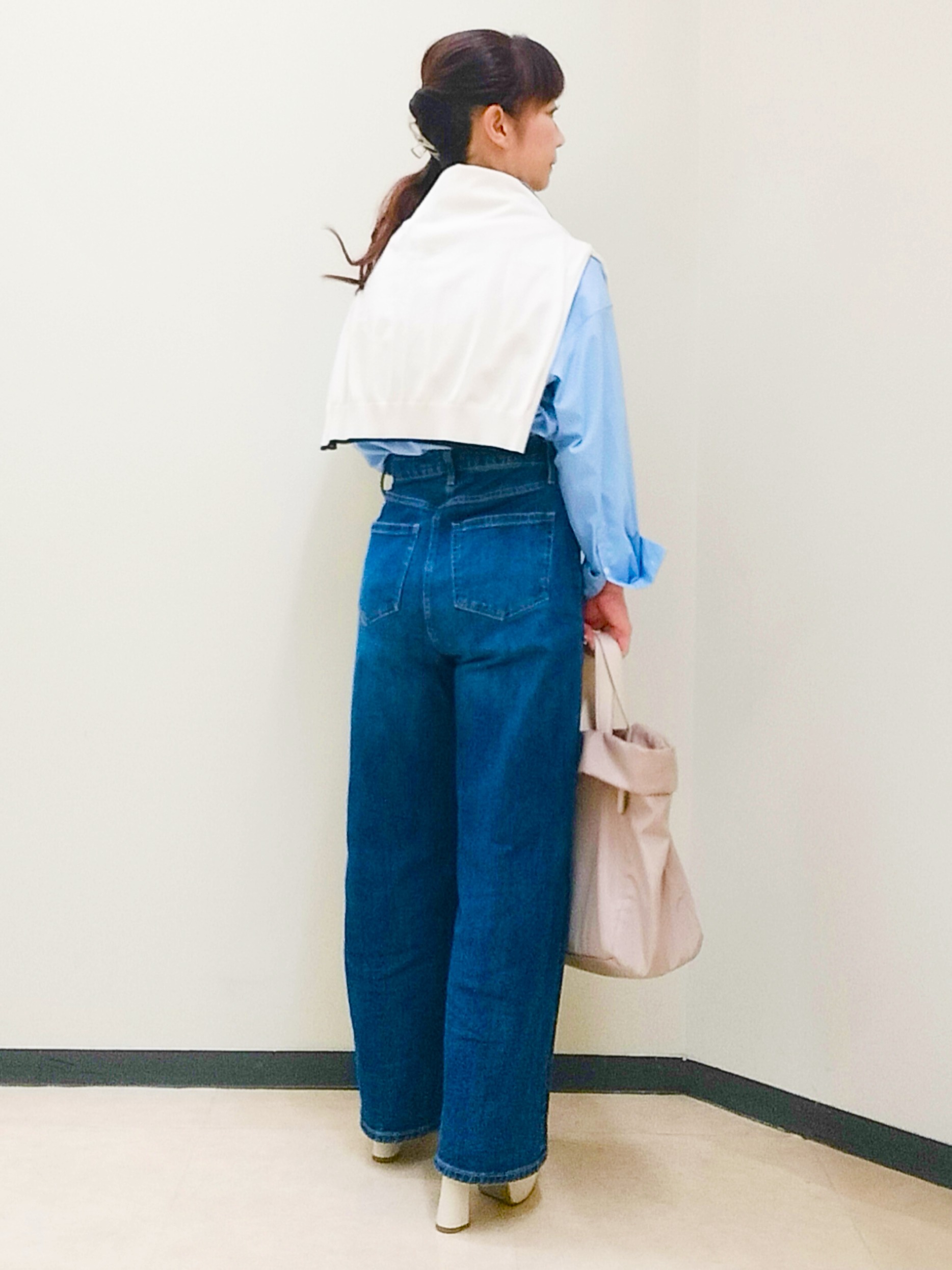 花さんの「Reflect｜【羽織りにも◎】タイプライタービッグシャツ」を使ったコーディネート