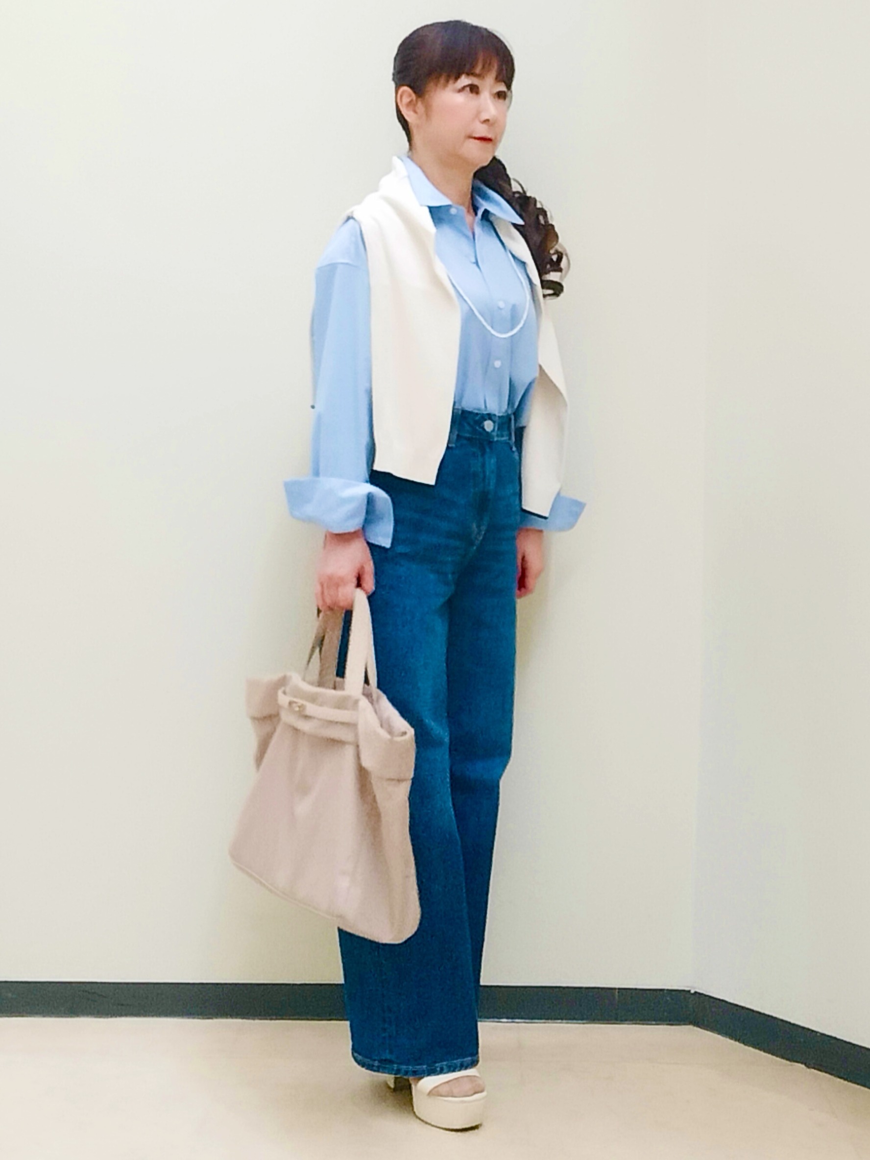 花さんの「Reflect｜【羽織りにも◎】タイプライタービッグシャツ」を使ったコーディネート
