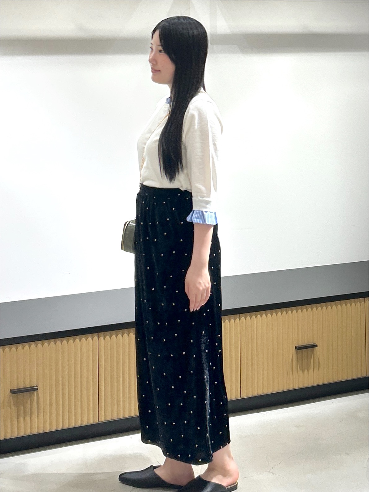 sayaさんの「OPAQUE.CLIP｜【UVケア／遮熱性】フリルドッキングニット《洗濯機OK》」を使ったコーディネート