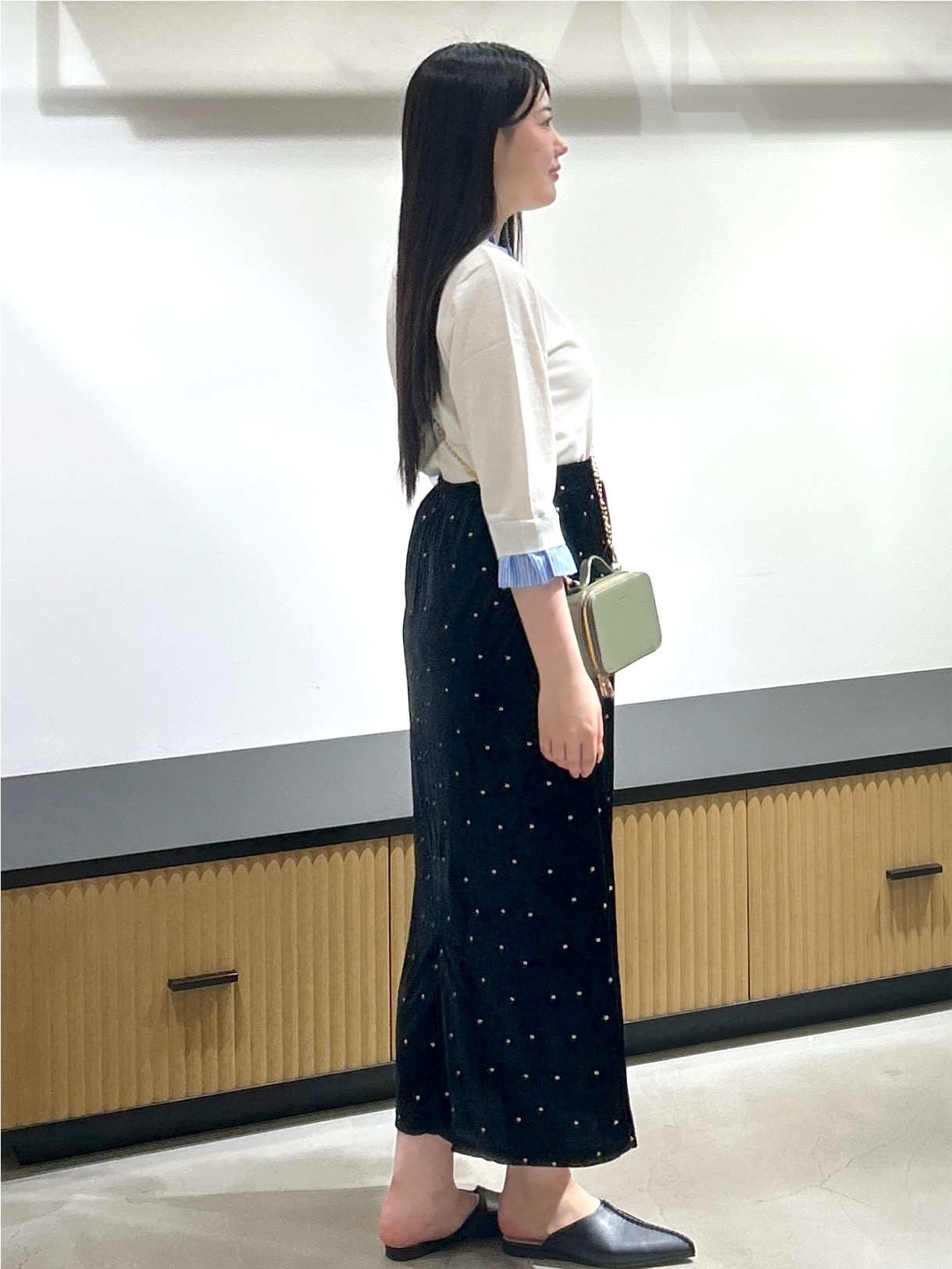 sayaさんの「OPAQUE.CLIP｜【UVケア／遮熱性】フリルドッキングニット《洗濯機OK》」を使ったコーディネート