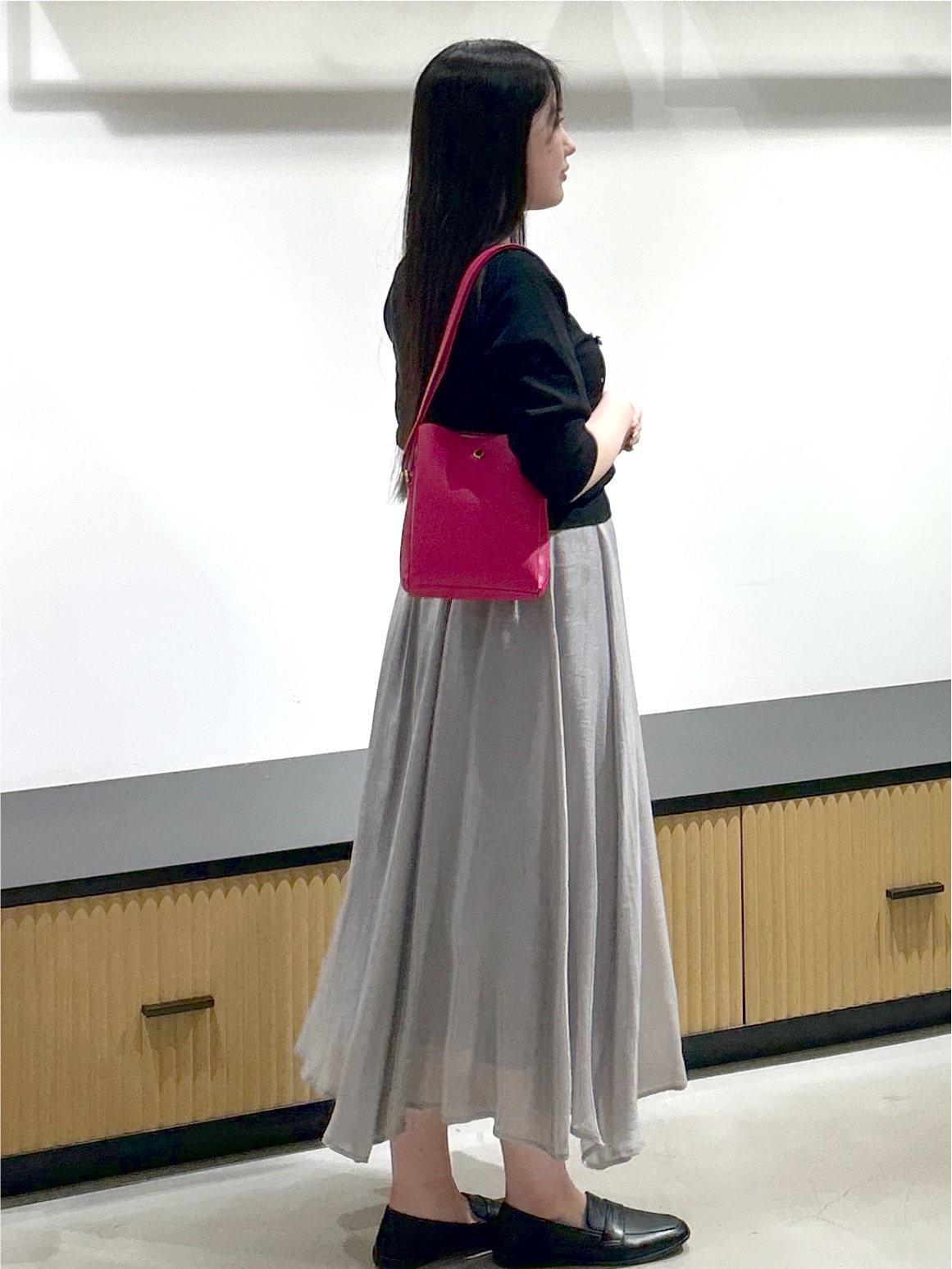 sayaさんの「OPAQUE.CLIP｜お花ビジュー6分袖ニット【洗濯機OK】」を使ったコーディネート