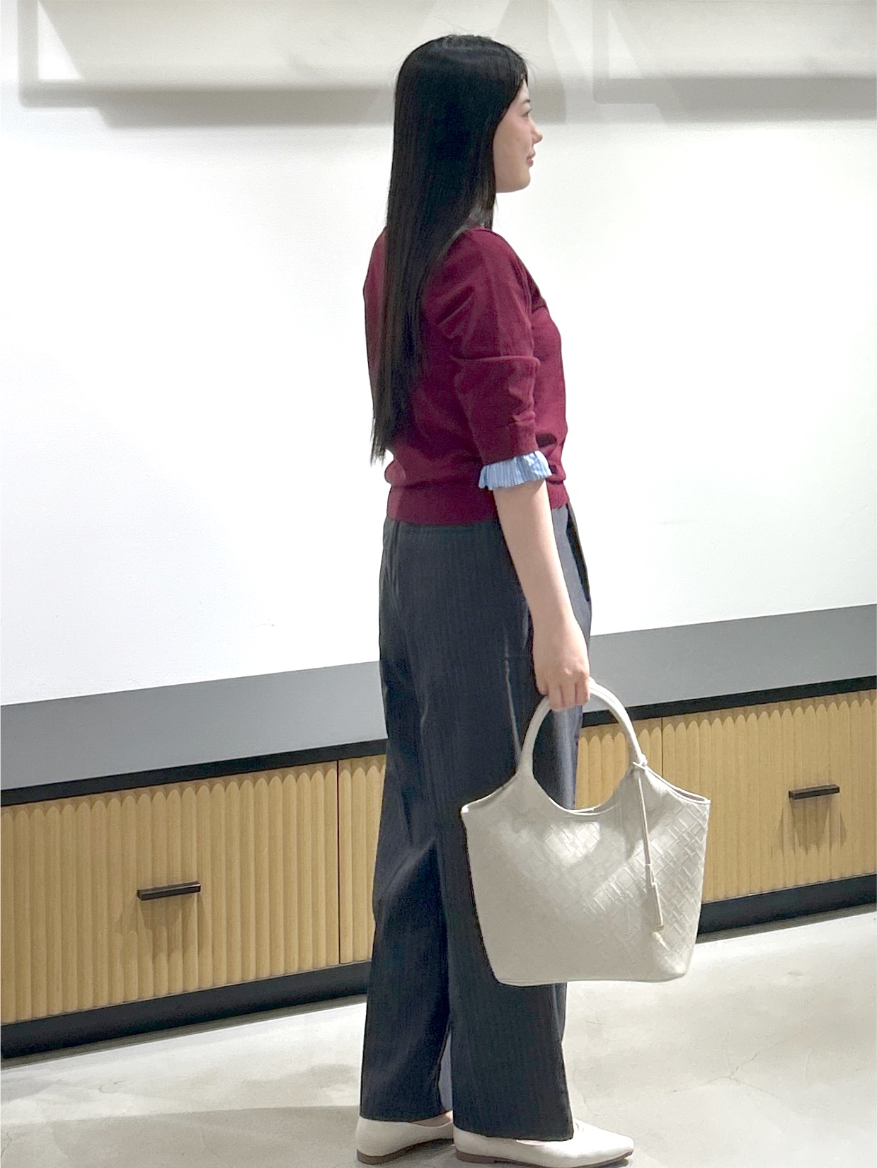 sayaさんの「OPAQUE.CLIP｜【UVケア／遮熱性】フリルドッキングニット《洗濯機OK》」を使ったコーディネート