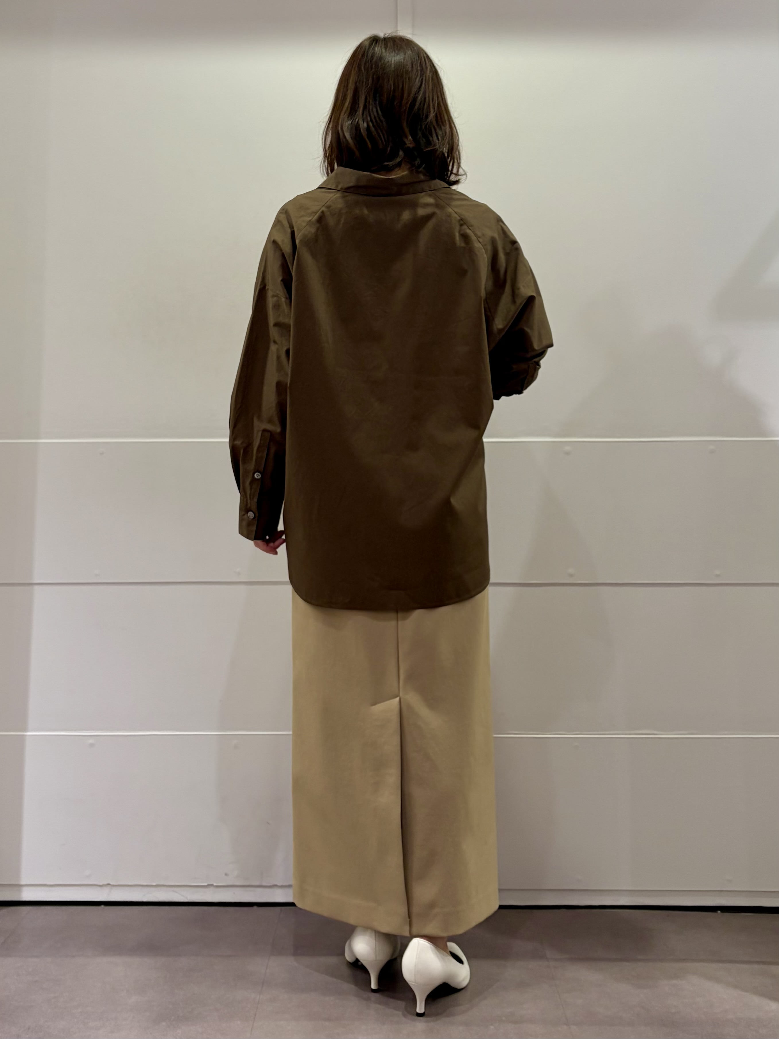 TOKOさんの「UNTITLED｜コットンドルマンシャツ」を使ったコーディネート