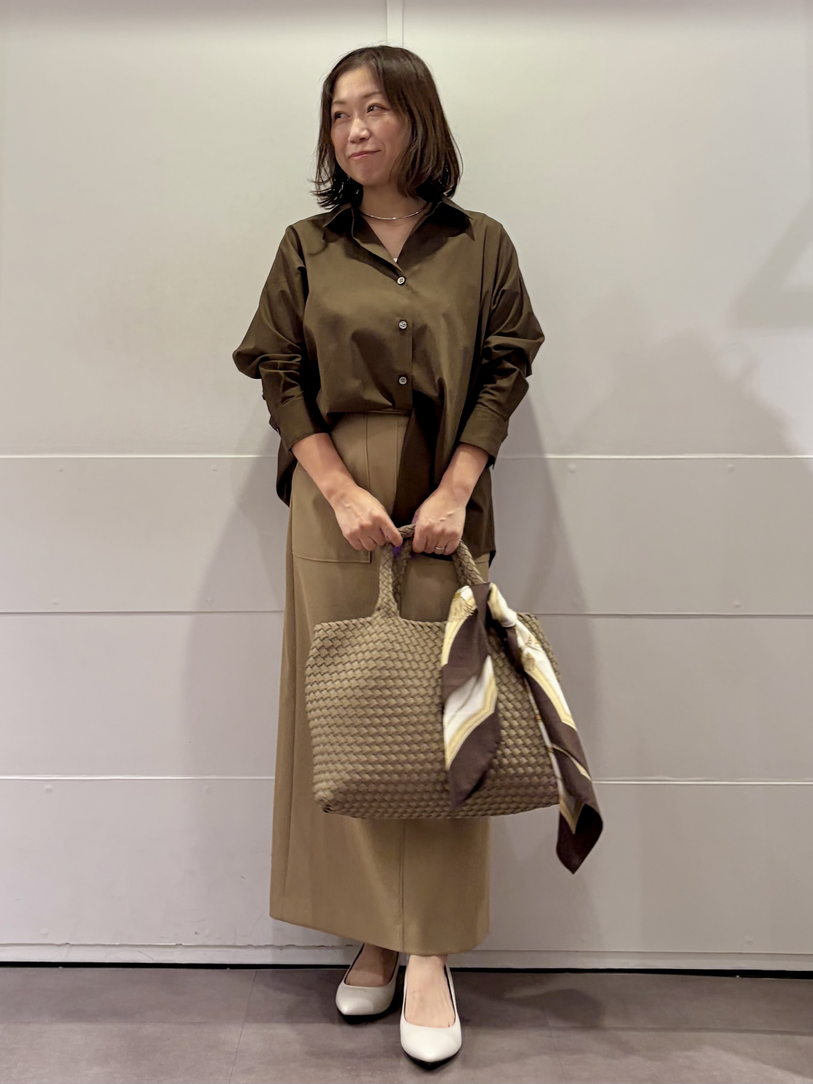 TOKOさんの「UNTITLED｜コットンドルマンシャツ」を使ったコーディネート