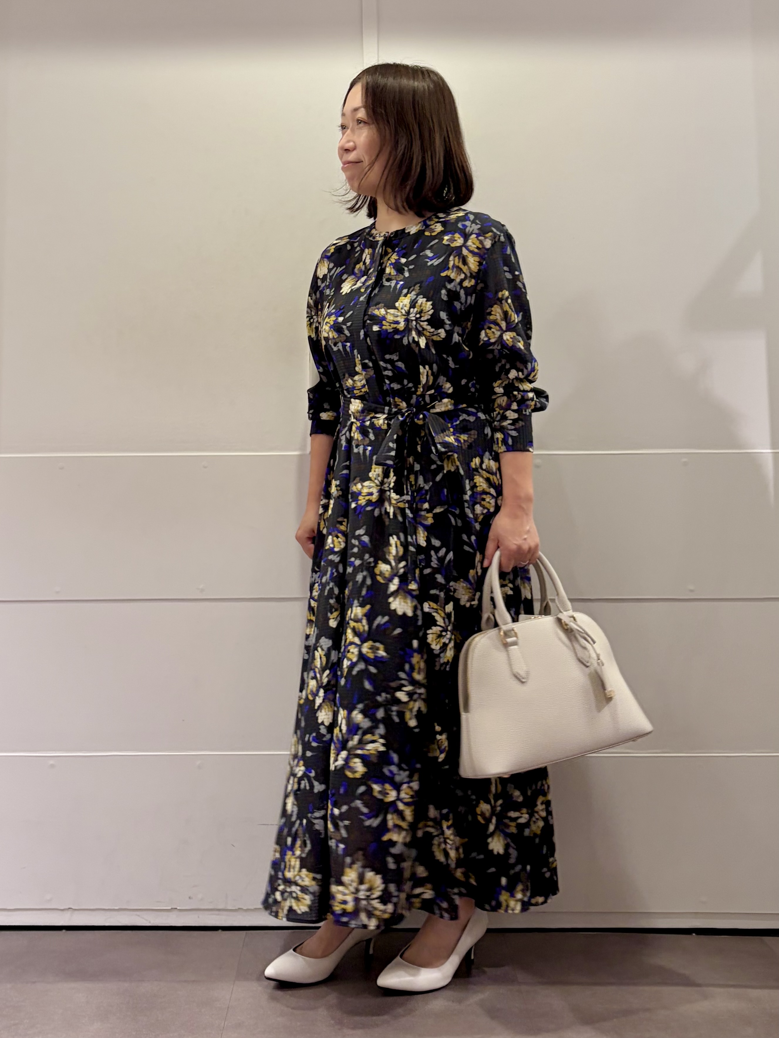 TOKOさんの「UNTITLED｜フラワープリントワンピース」を使ったコーディネート