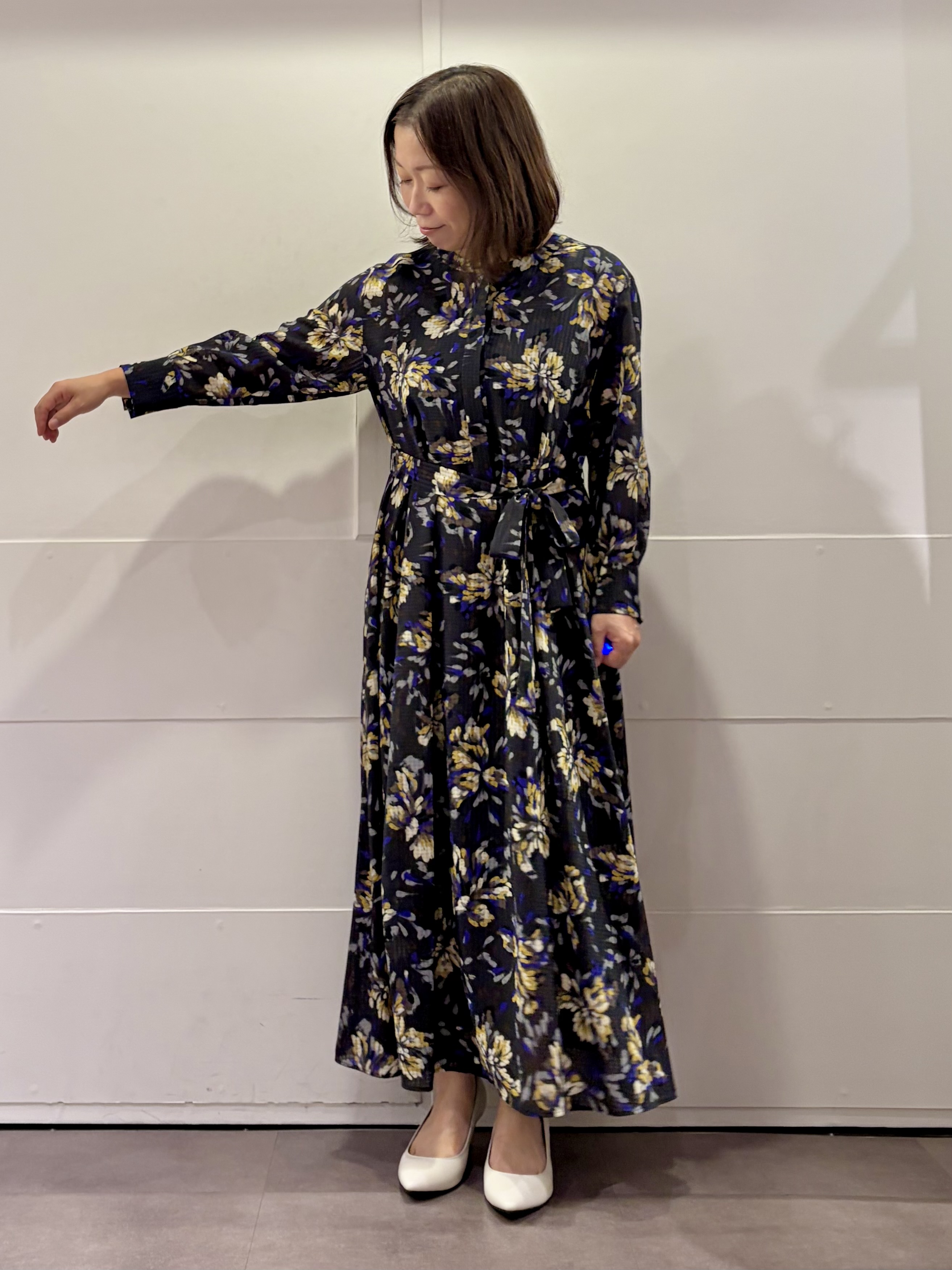 TOKOさんの「UNTITLED｜フラワープリントワンピース」を使ったコーディネート