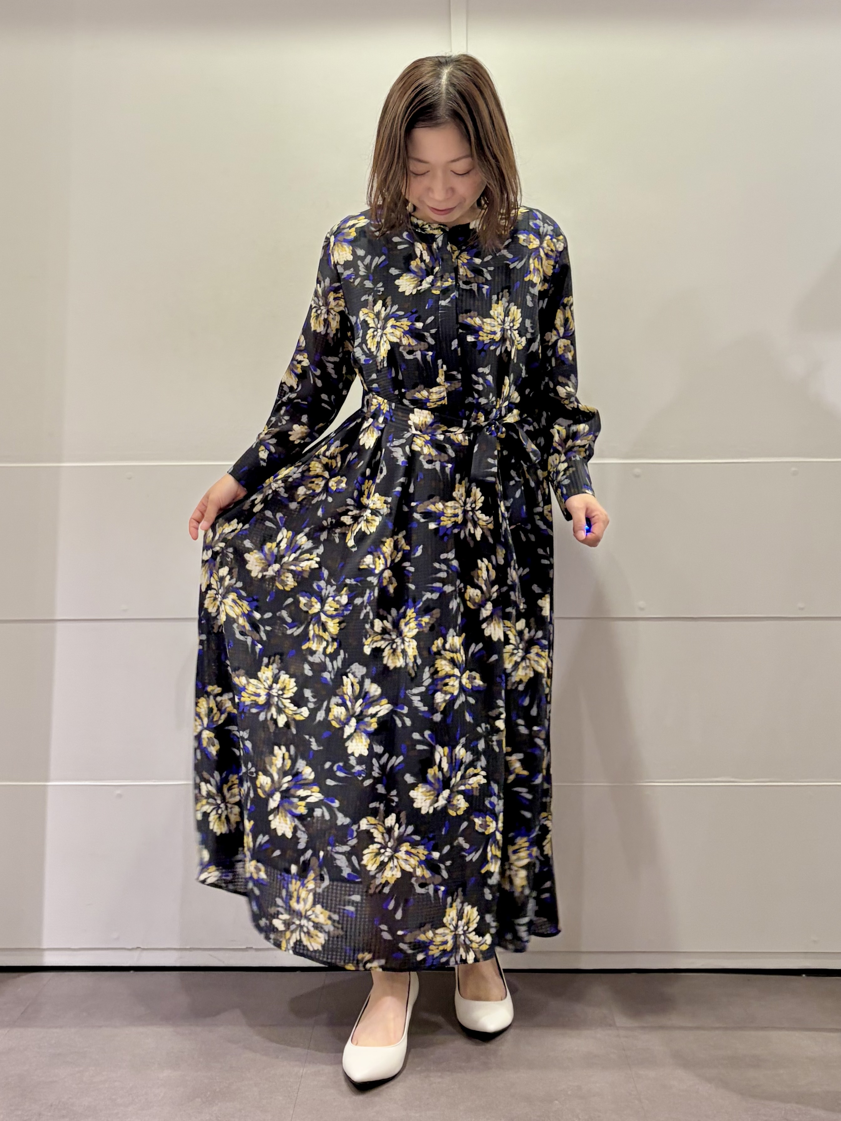 TOKOさんの「UNTITLED｜フラワープリントワンピース」を使ったコーディネート